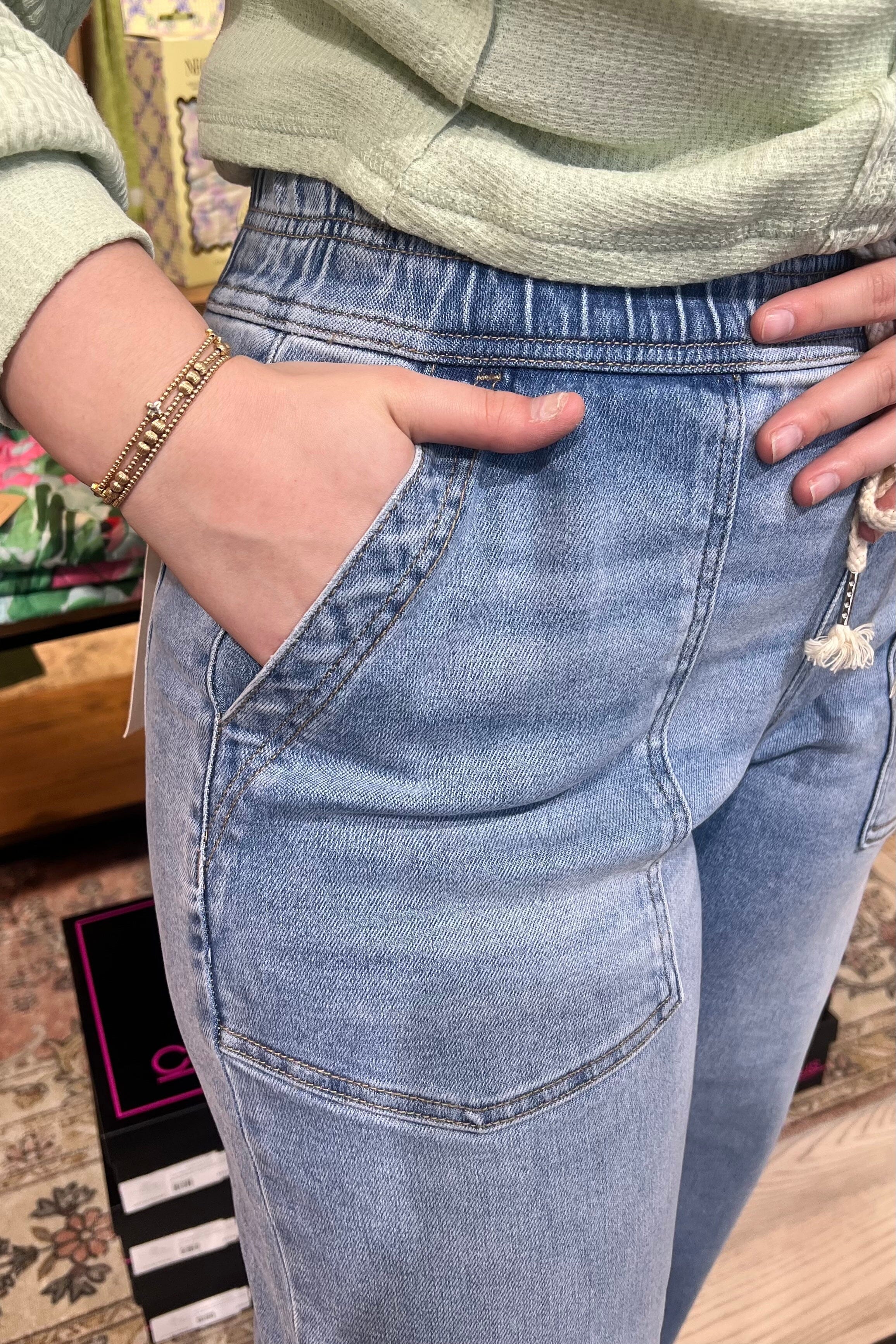 Elastic Band Slouchy Crop Baggy Patch Pockets Jeans JEANS RISEN