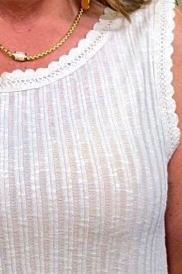 Sleeveless Tank w/Lace Edge MISSY BASIC KNIT POL CLOTHING