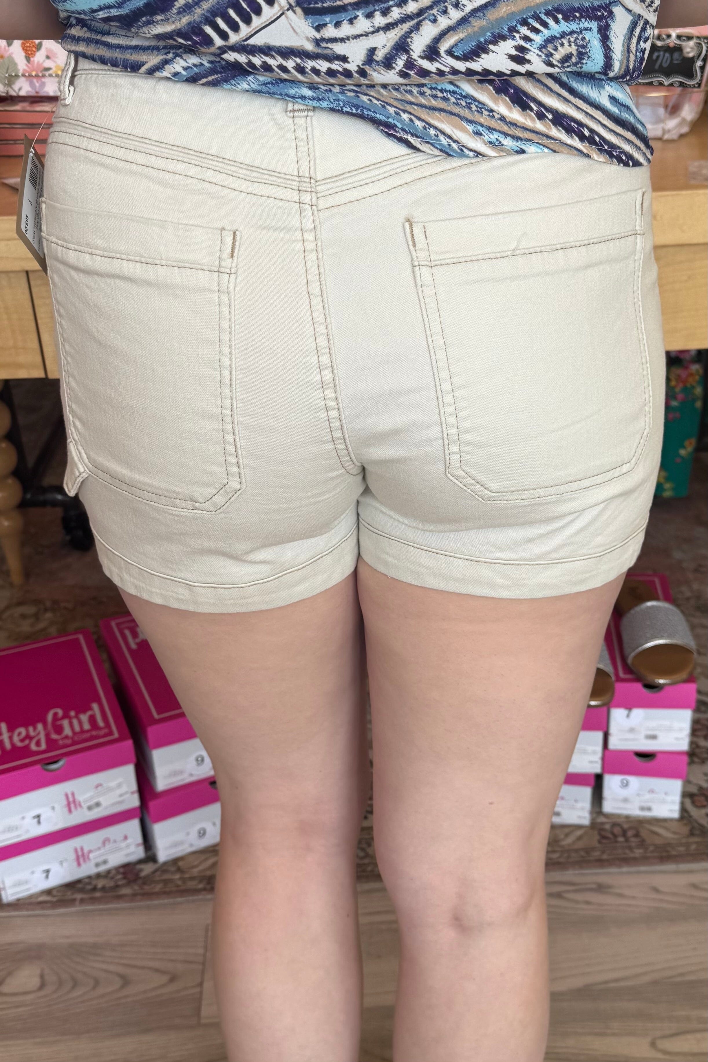 4.5/23" Ab Solution High Rise Carpenter Short BOTTOMS DEMOCRACY