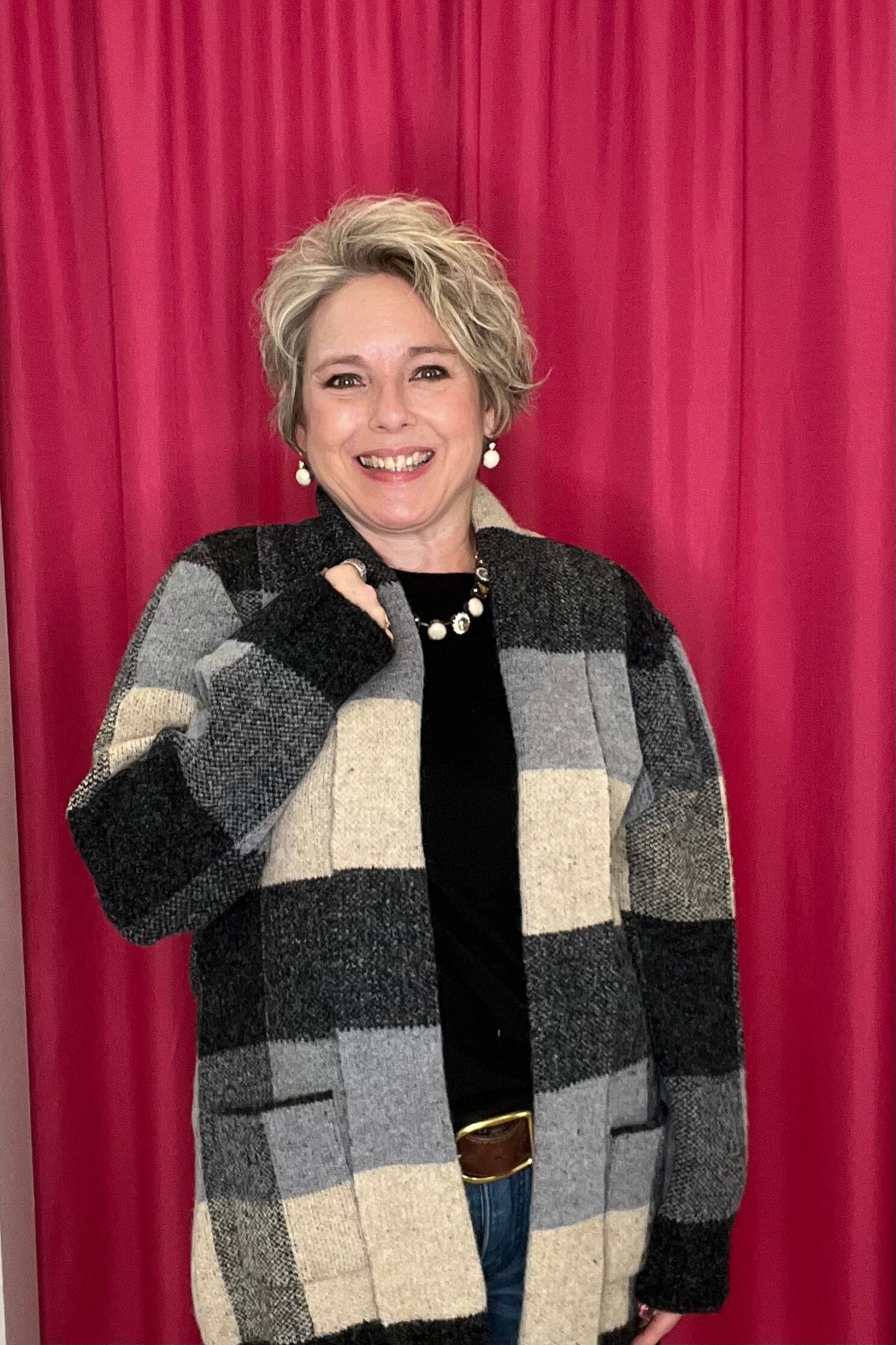 Long Sleeve Checked Cardigan w/Pockets OUTFIT COMPLETER SOUTHERN LADY