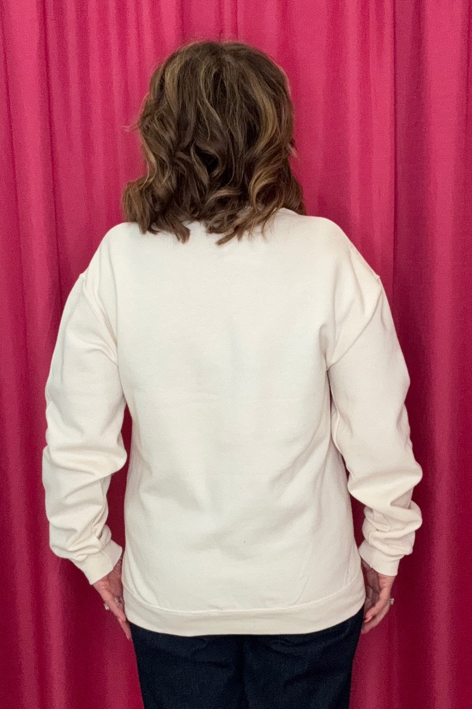 Santa Holding a Bow Sweatshirt MISSY BASIC KNIT SUGAR STITCH