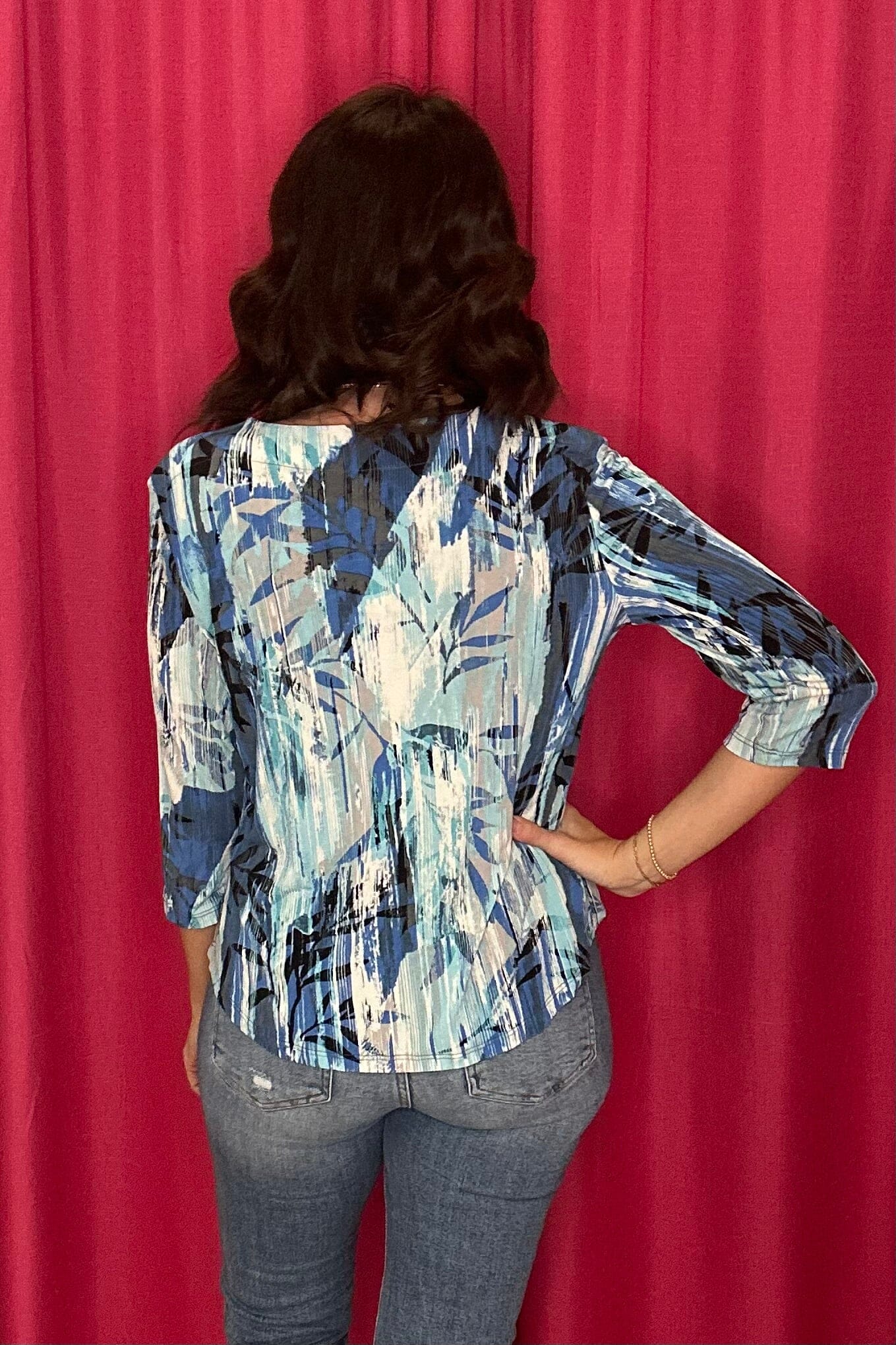 Scoop Neck w/ Stud Detail MISSY TOP SPECIAL SOUTHERN LADY