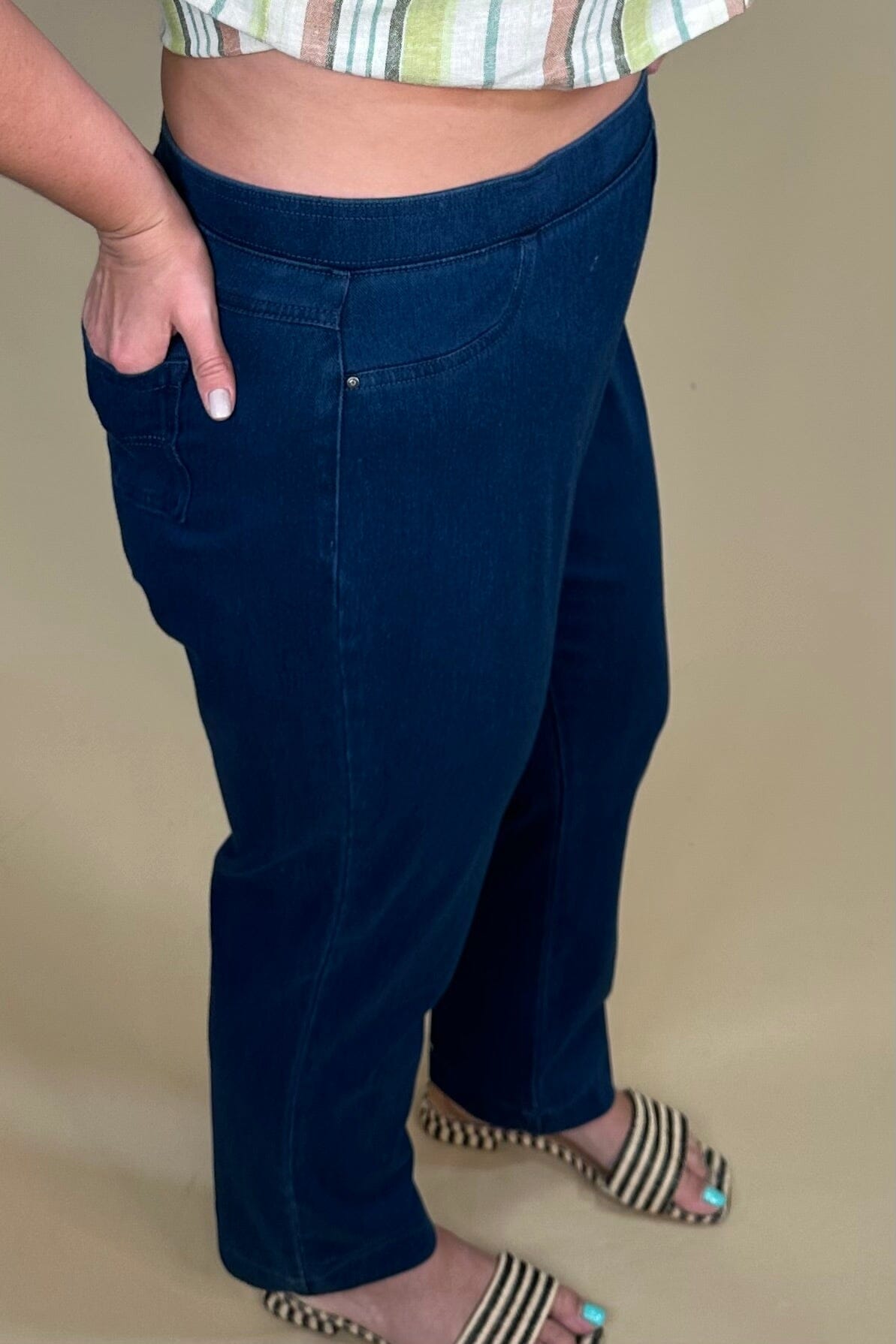 Pull On Pant w/Back Pockets