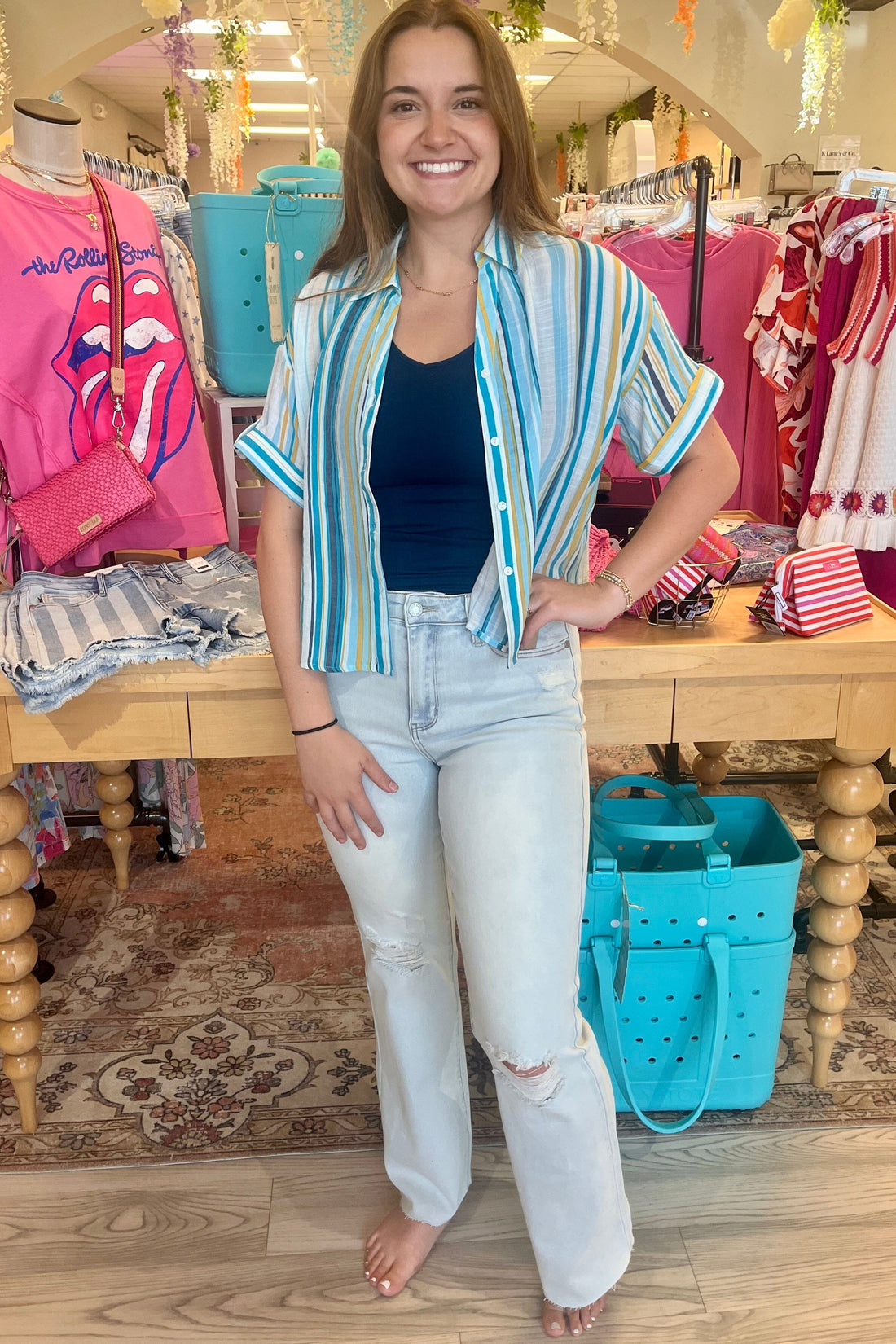 Mid Rise Destroy & Frey Hem Bootcut JEANS JUDY BLUE