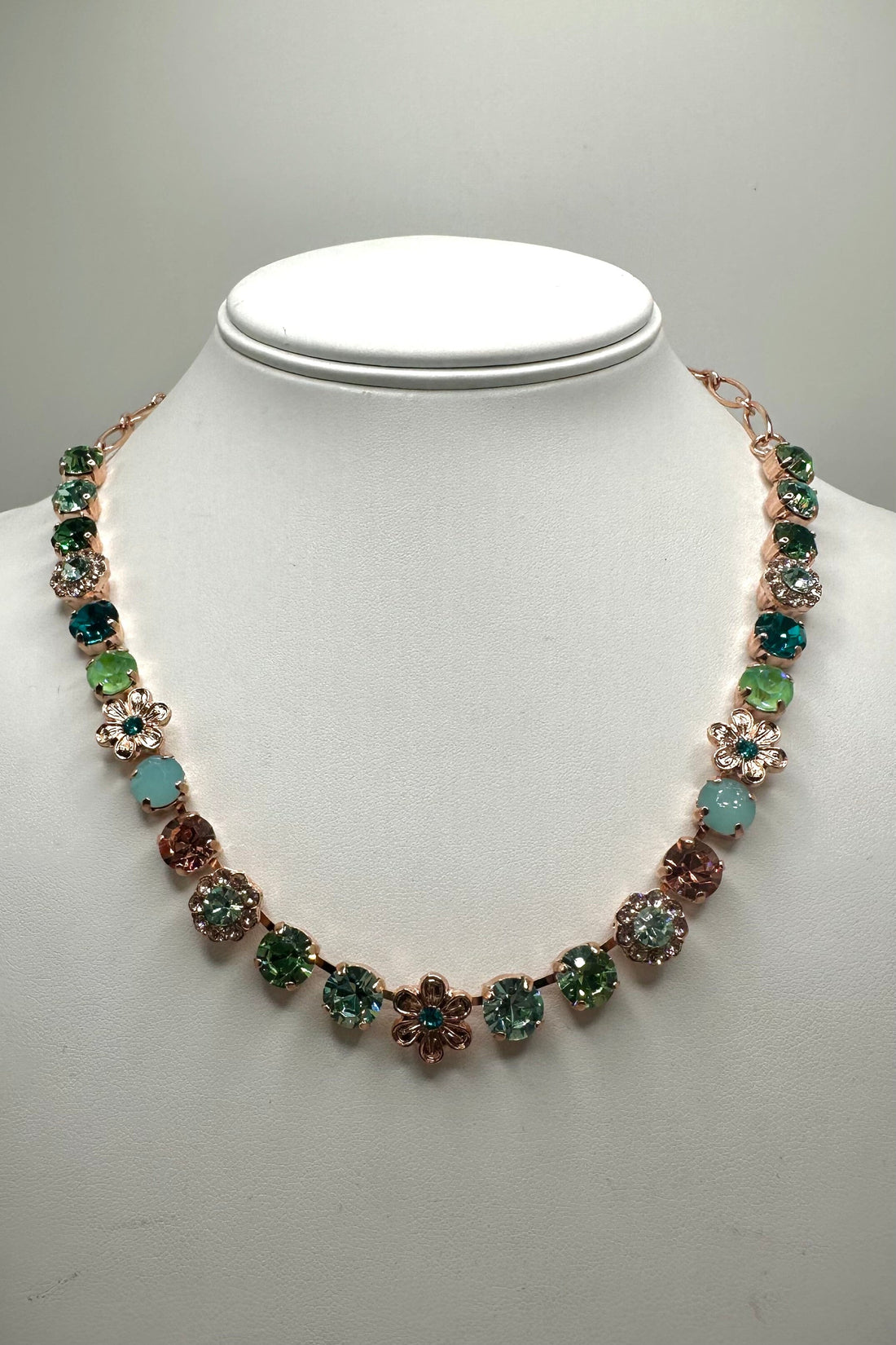 Medium Daisy Necklace in "Ivy Villa" - Rose Gold BETTERBRANDJEWELRY MICHALSMARIANA