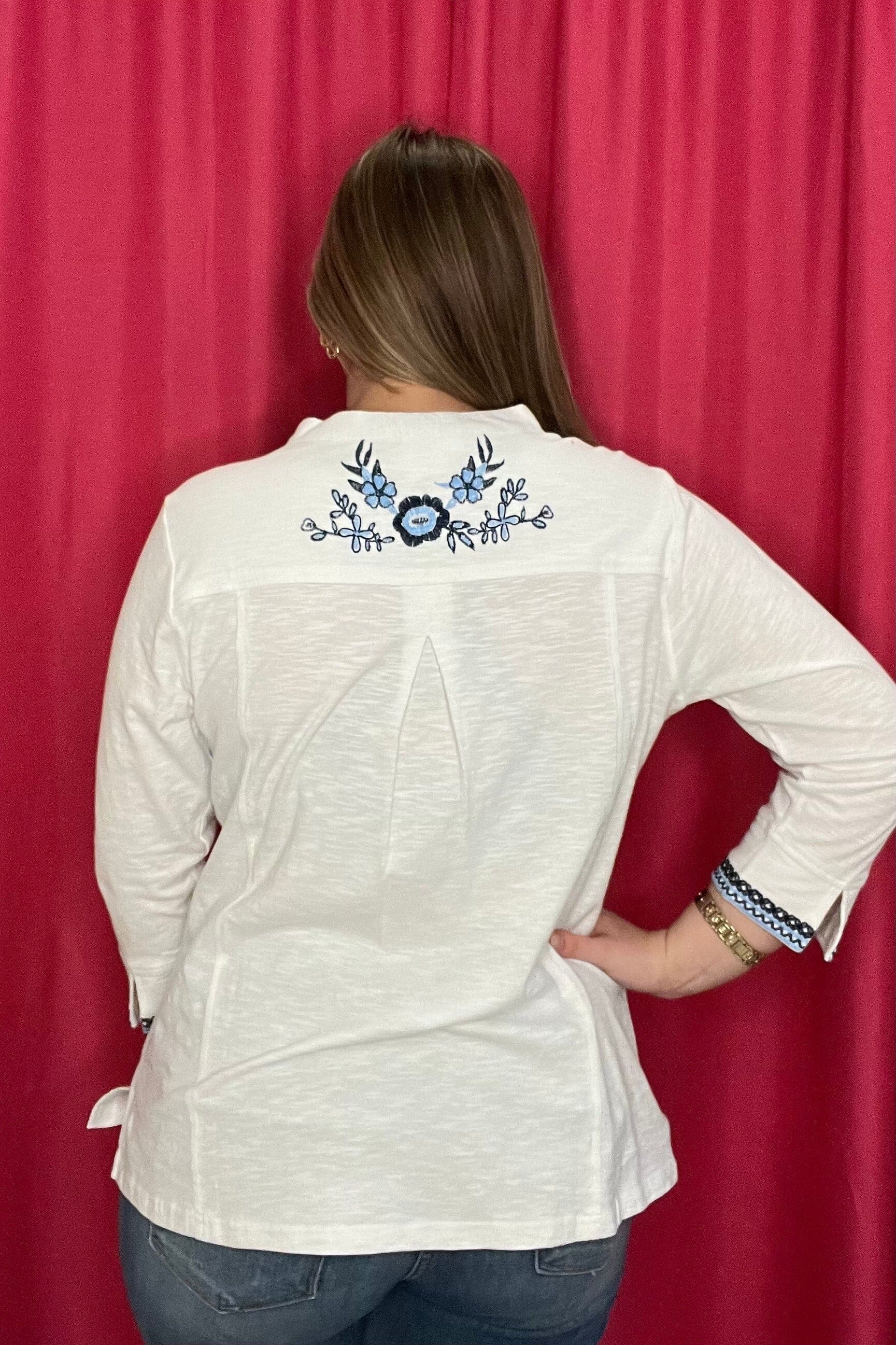 3/4 Sleeve V-Neck w/Embroidery MISSY TOP SPECIAL PARSLEY & SAGE