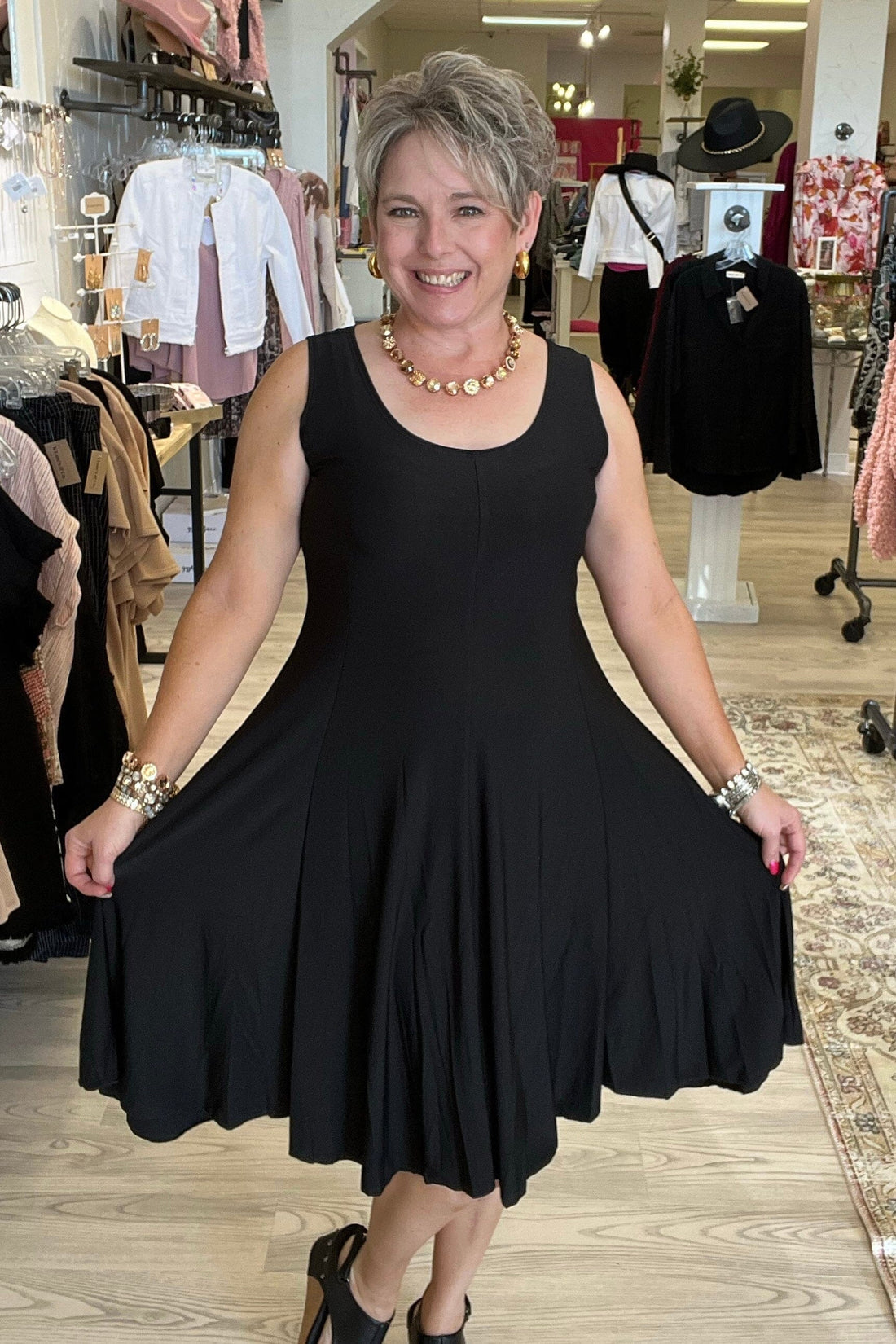 Sleeveless Knee Length Dress DRESS K Lane&