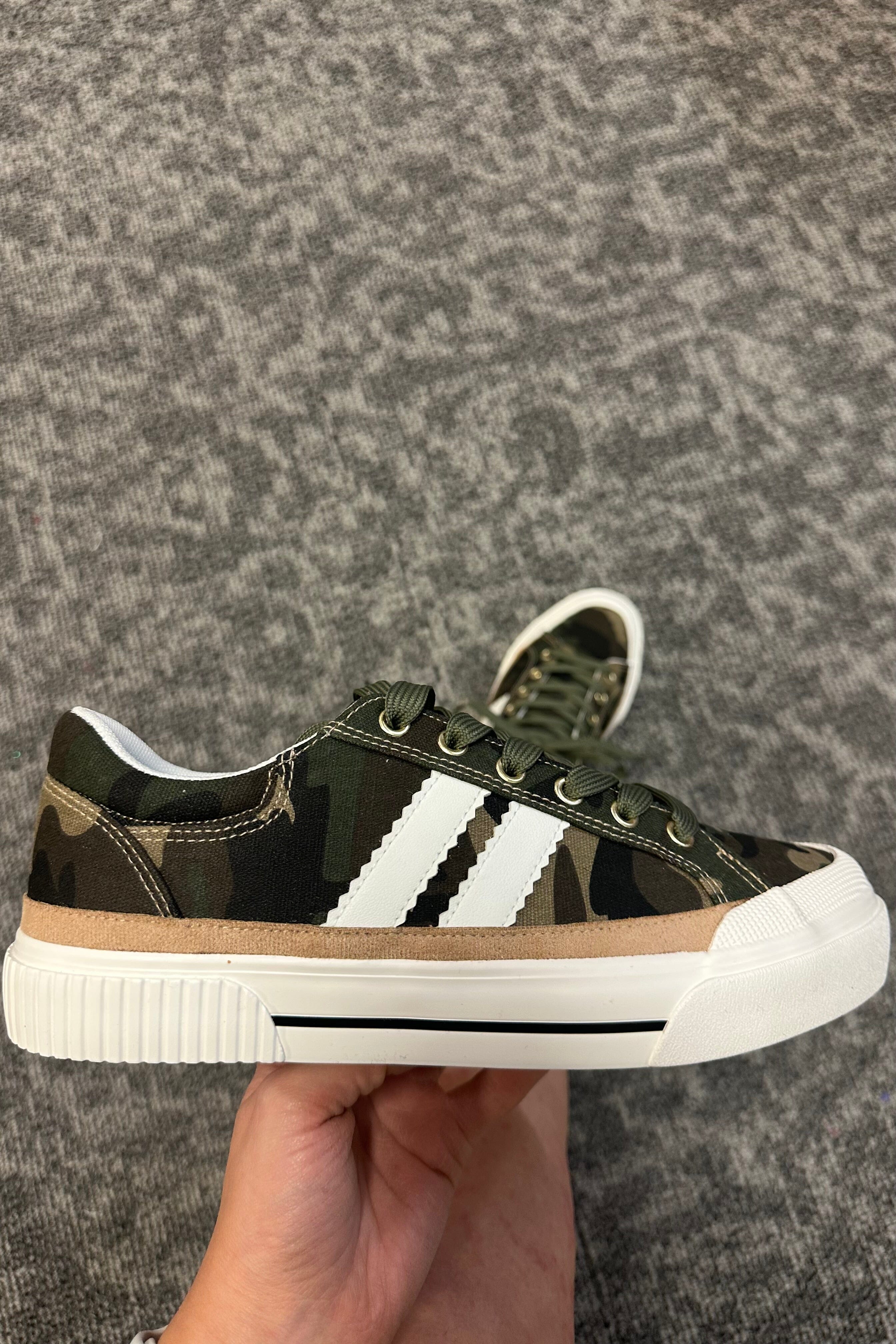 Thats Her Shoe SHOES CORKYS