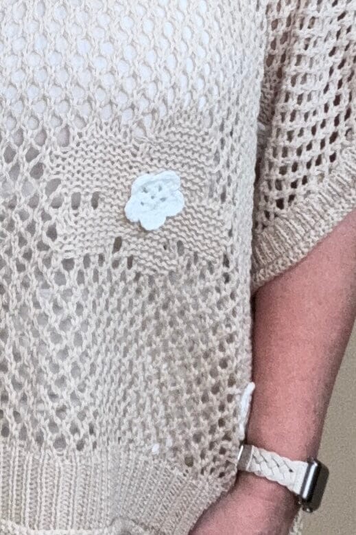 V-Neck Cotton Sweater w/Crocheted Flowers JRTOP CASUAL TOP POL CLOTHING