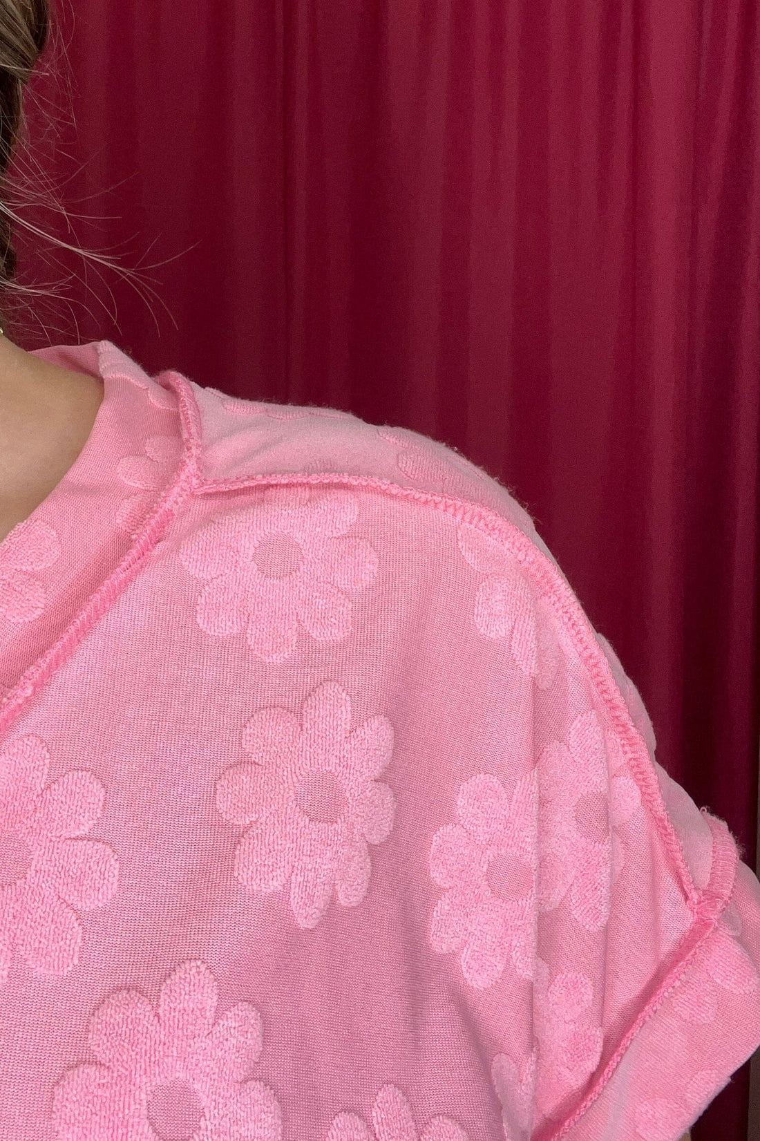 Textured Flower Top w/V-Neck JRTOP CASUAL TOP HEIMISH