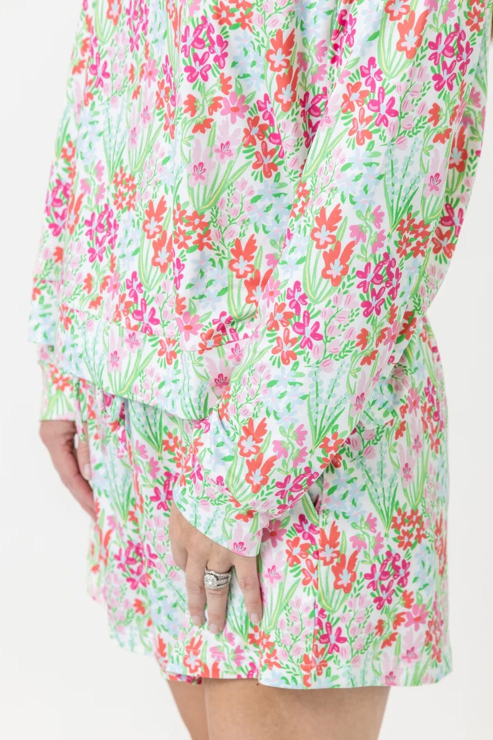 Happy Blooms Annie Short Set UNDER MARYSQUARE