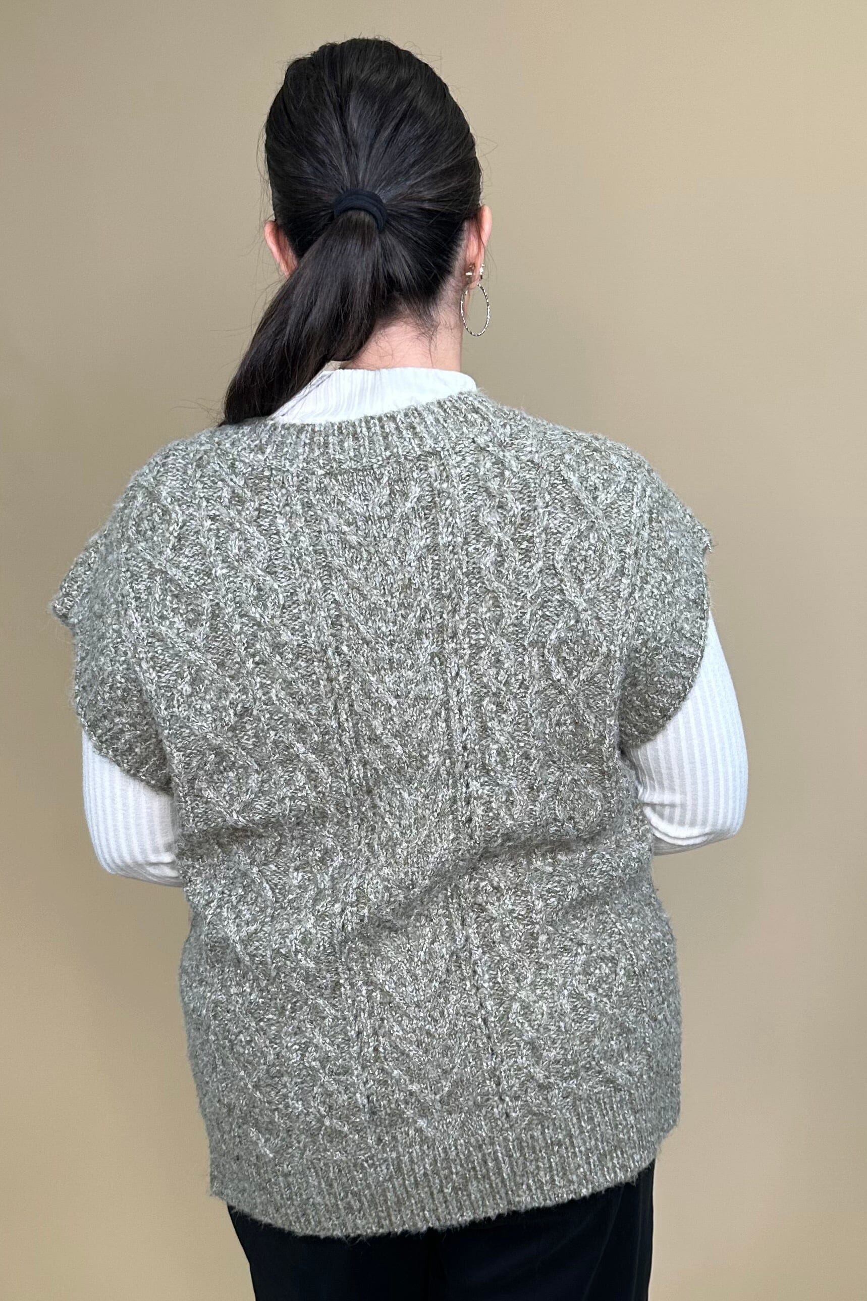 Sleeveless Cable Knit Sweater Vest SWEATER ALLIE & ROSE