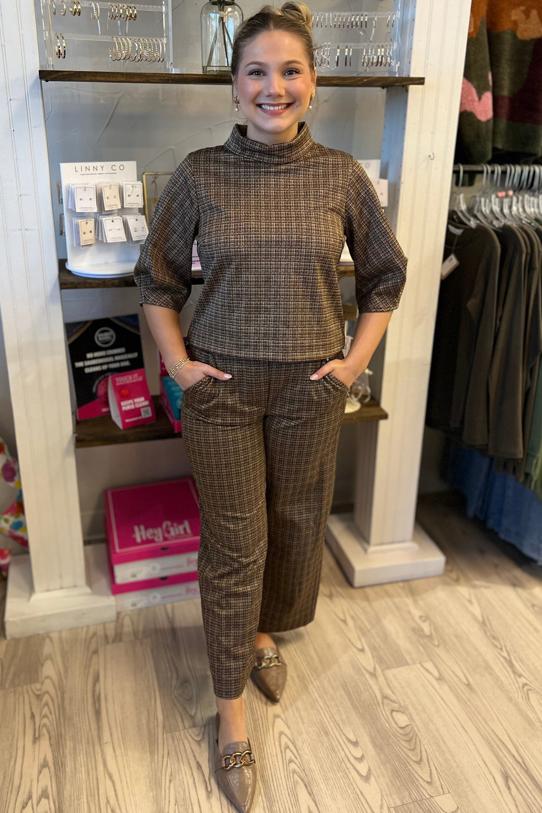 27/22" Ab Leisure Skyrise Wide Leg Pull On w/Side Panel BOTTOMS DEMOCRACY