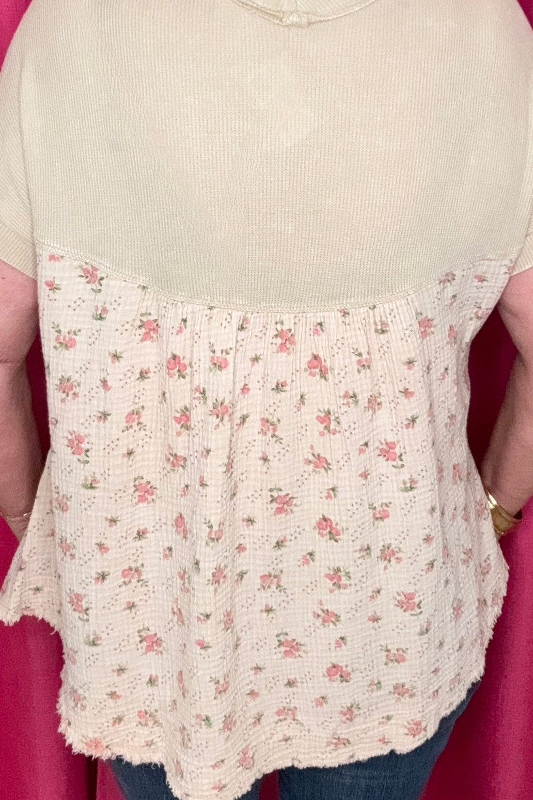 Short Sleeve V-Neck with Floral Back JRTOP CASUAL TOP EASEL