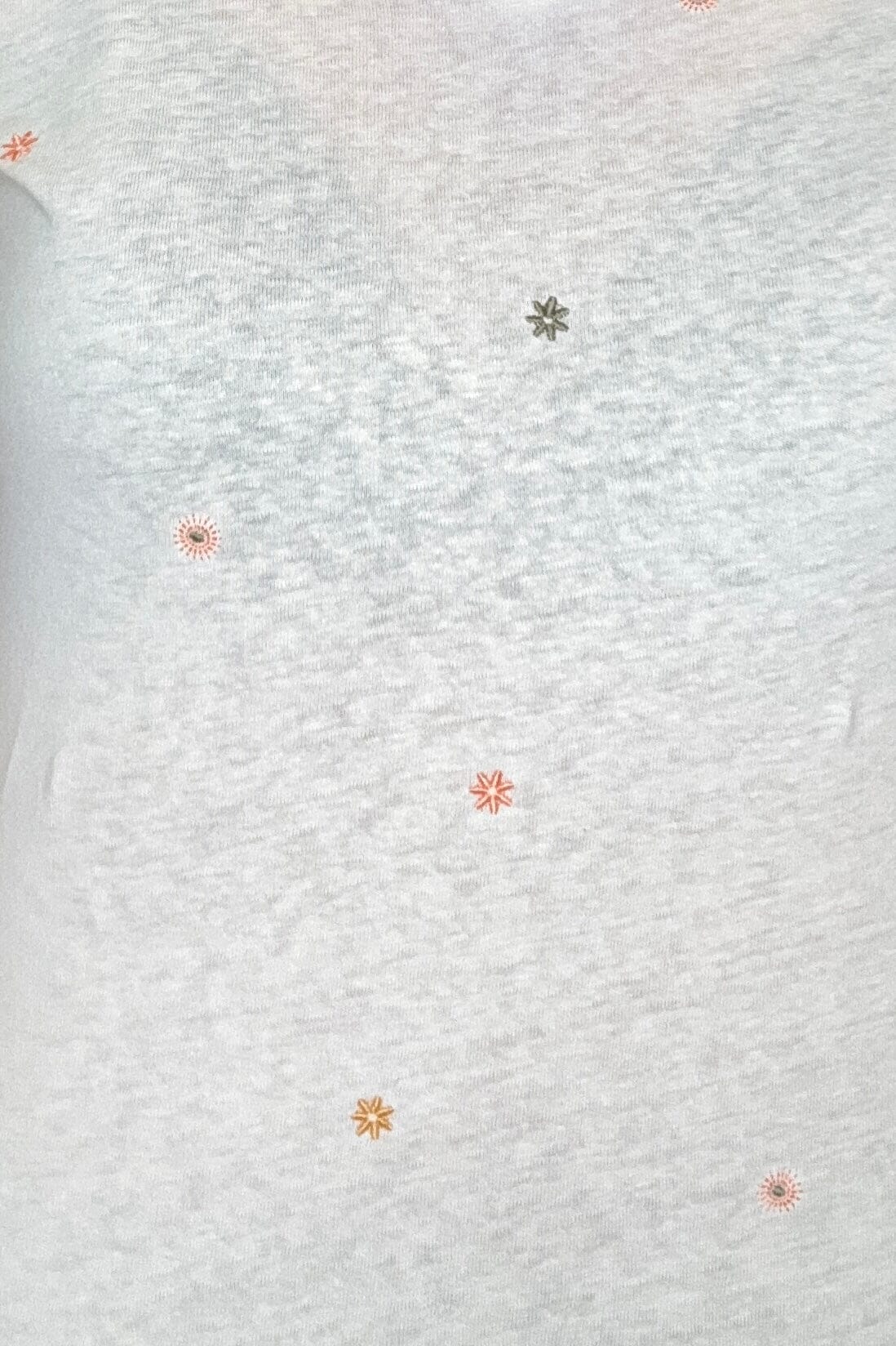 Short Sleeve Dainty Flower V-Neck T-Shirt MISSY TOP SPECIAL Charlie B