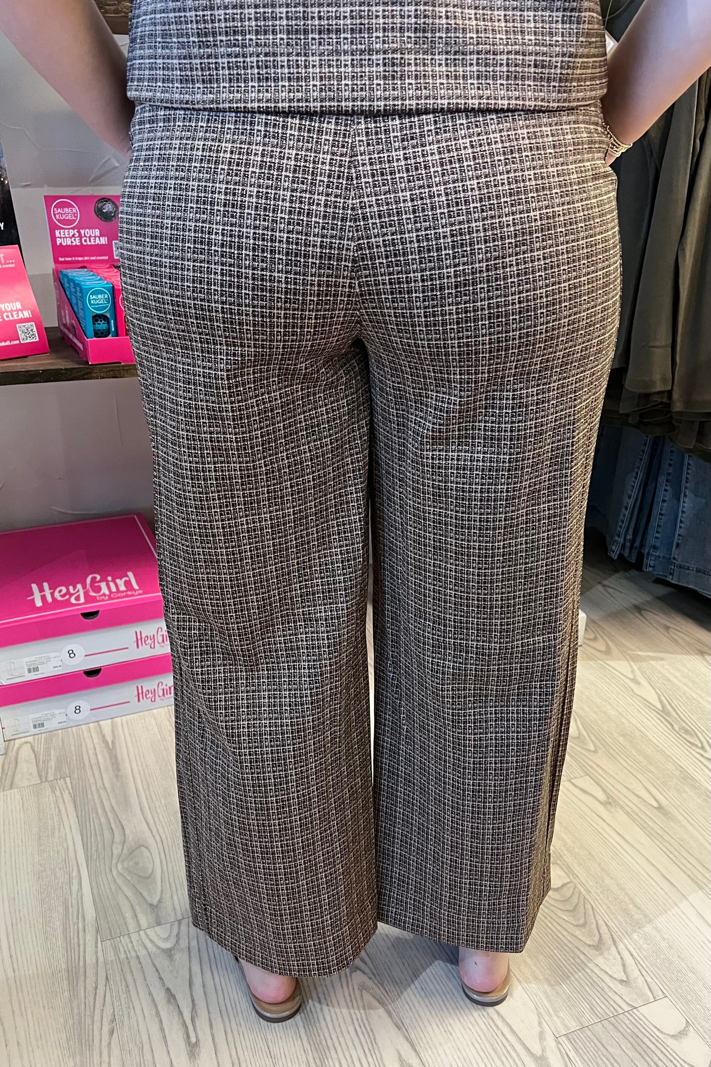 27/22" Ab Leisure Skyrise Wide Leg Pull On w/Side Panel BOTTOMS DEMOCRACY