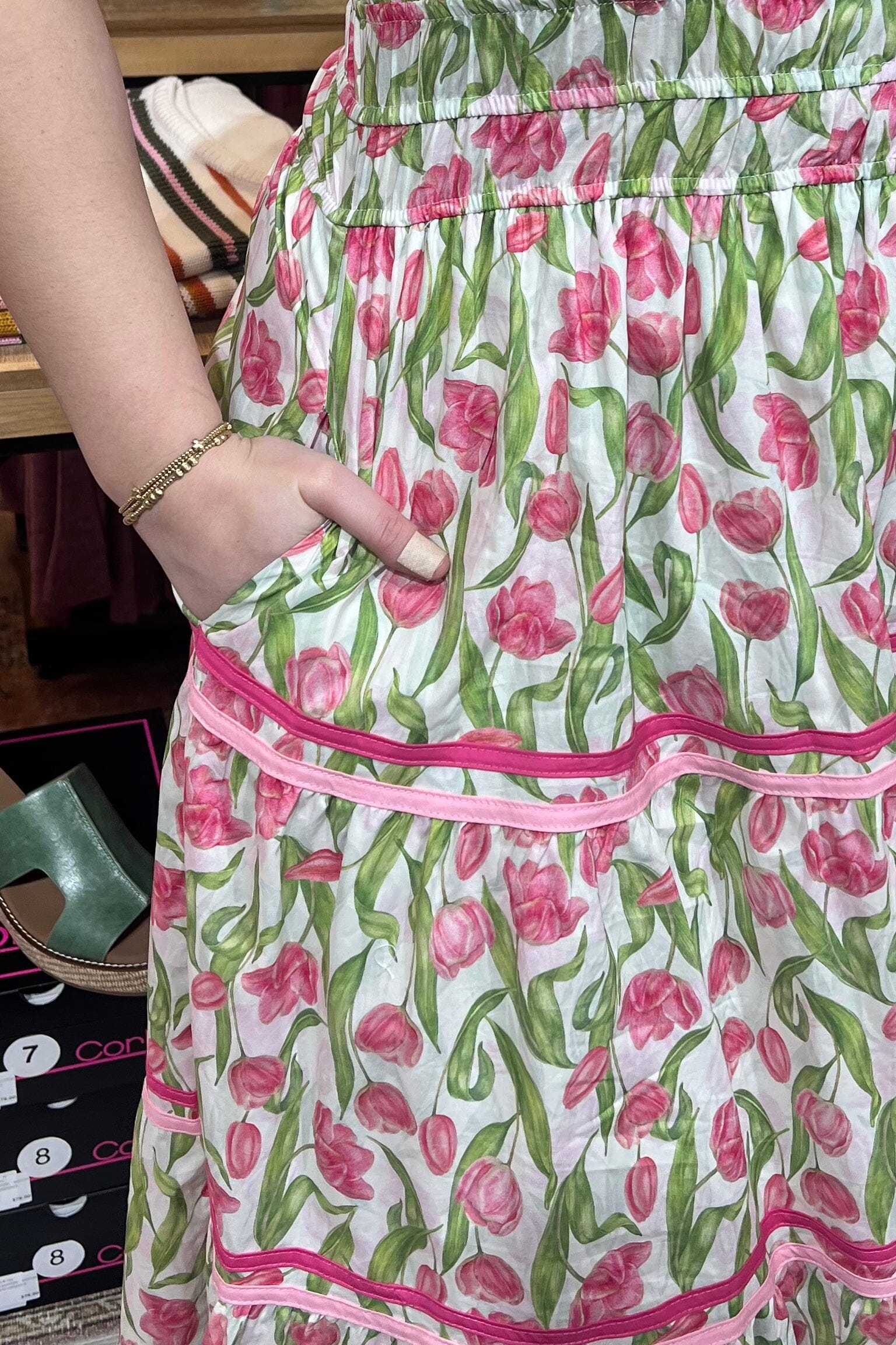 Ruffle Sleeve Woven Tulip Print Midi Dress DRESS SHE&SKY