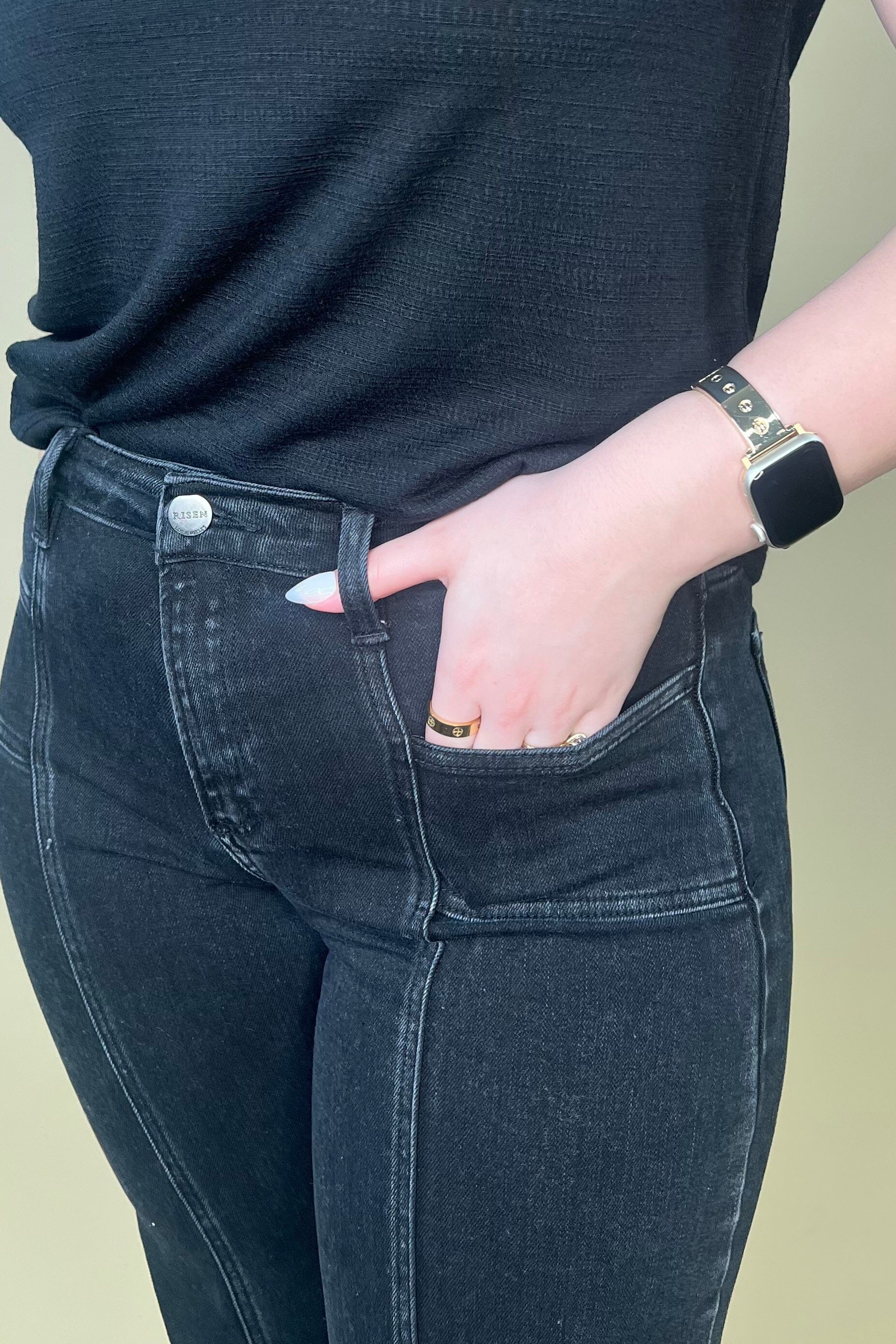 Mid Rise Wide Jeans w/Front Patch Pocket BOTTOMS RISEN