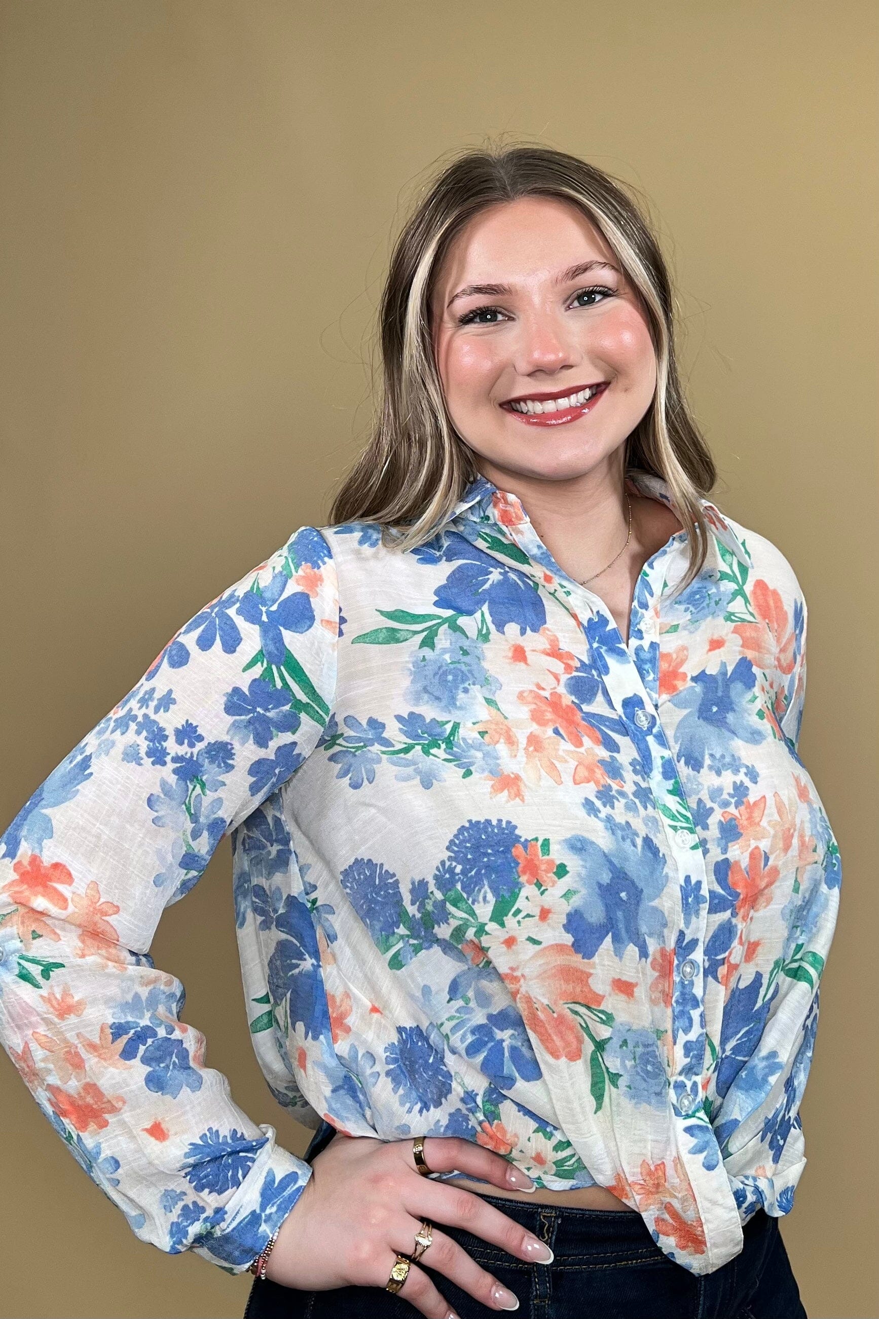Floral Printed Button Down w/Twist MISSY TOP SPECIAL ZAC & RACHEL