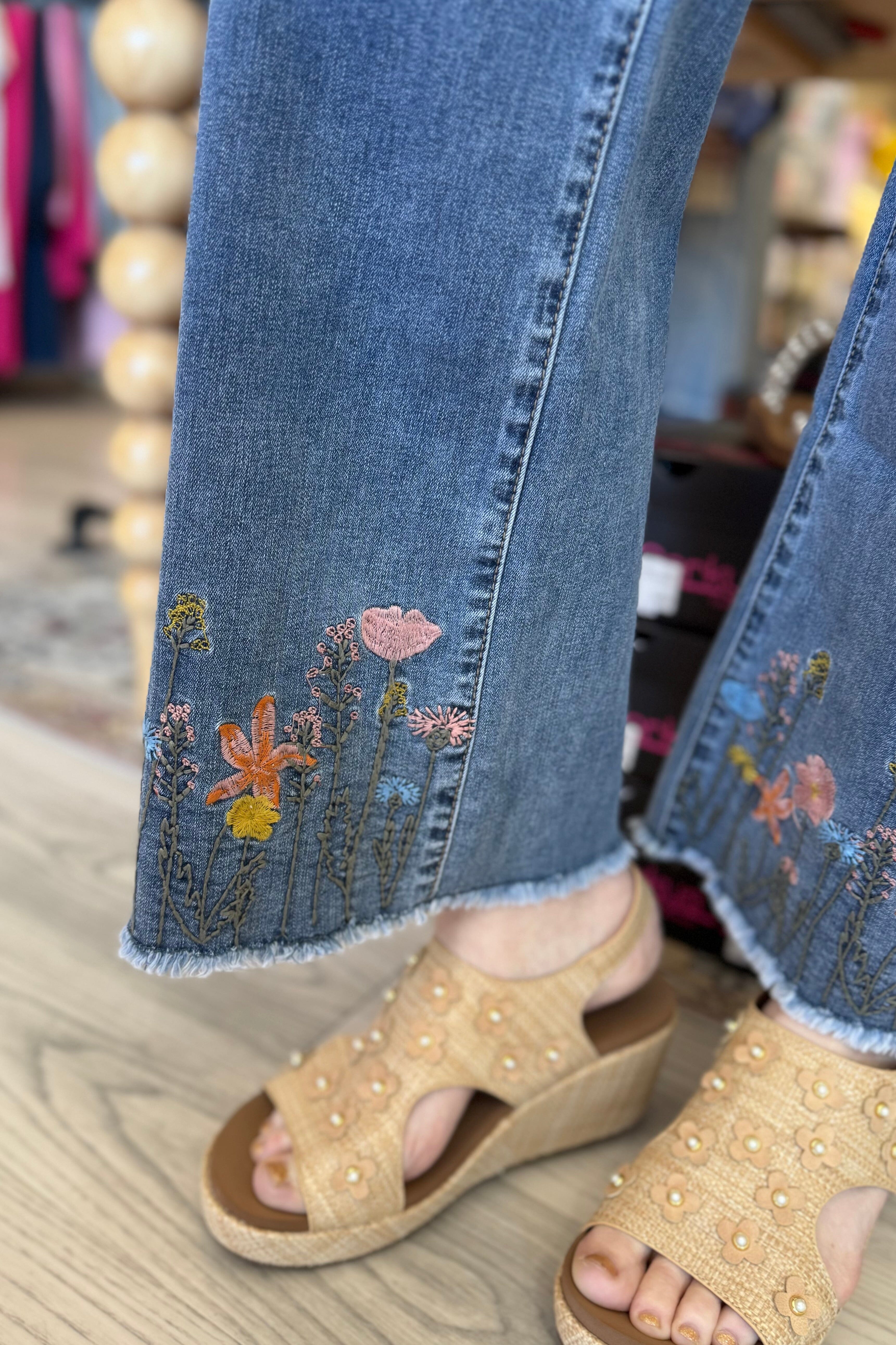 Embroidery Detail Wide Leg Jeans BOTTOMS Charlie B