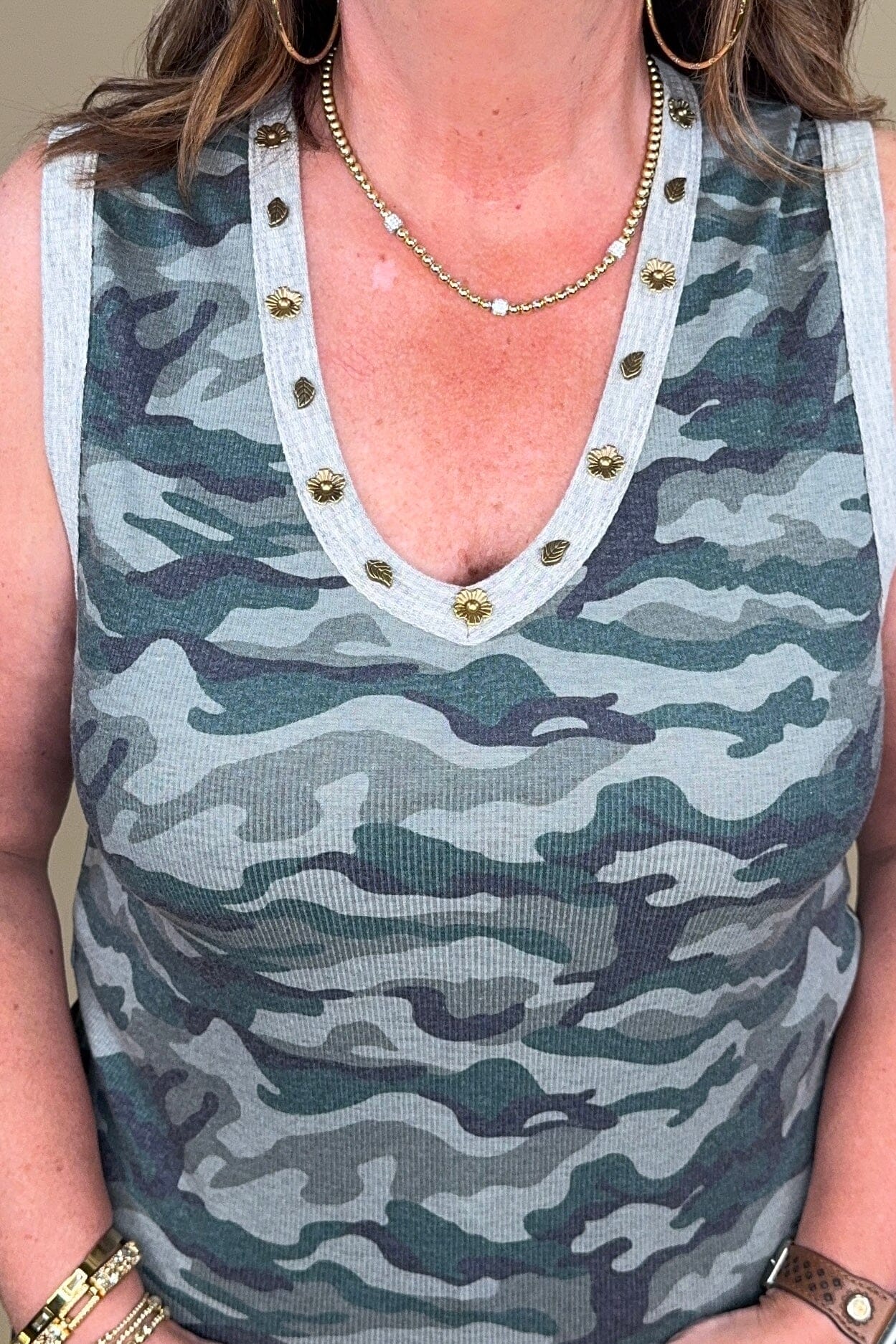 Camo Tank w/Floral Studs JRTOP CASUAL TOP POL CLOTHING