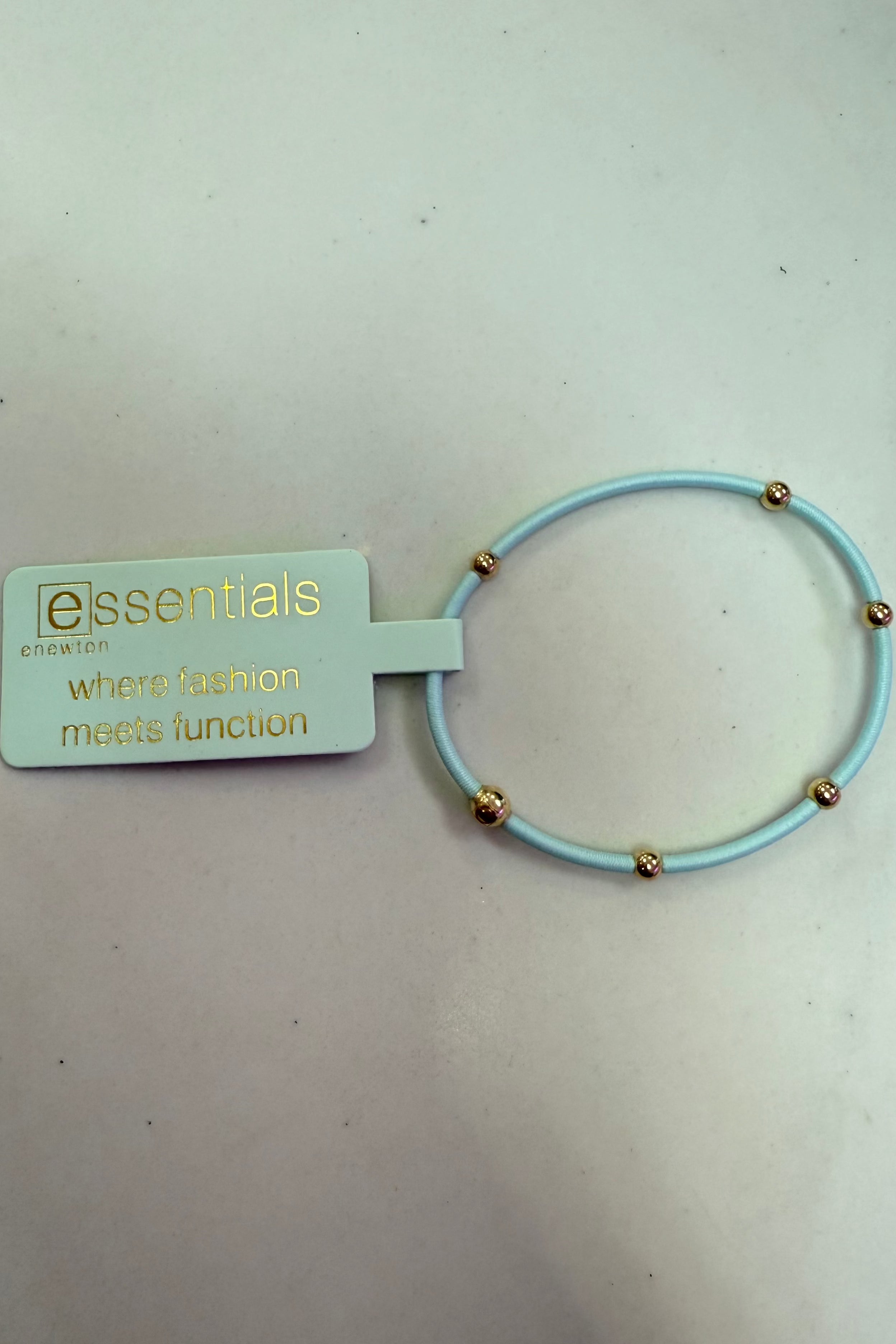 "e"ssentials Signature JEWELRY ENEWTON