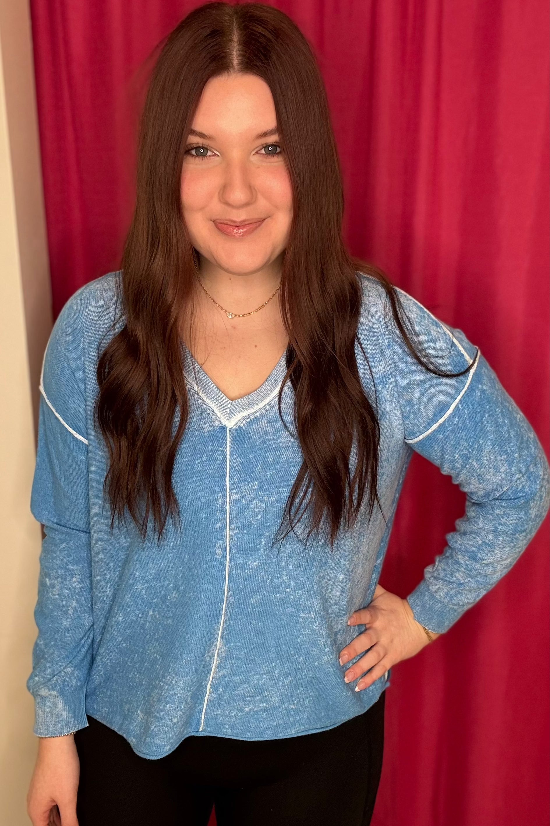 V-Neck Sweater with Special Wash MISSY TOP SPECIAL TRIBAL SAILBOAT XS