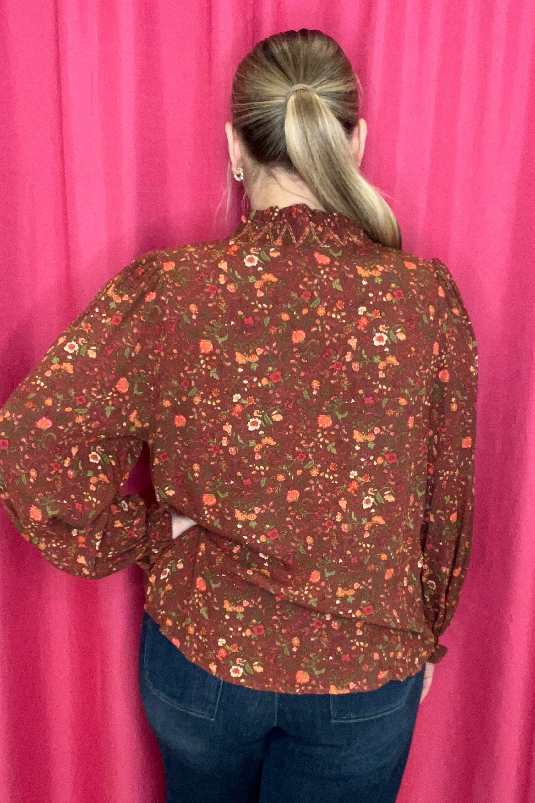 Long Sleeve Printed V-Neck Top JR TOP DRESSY EASEL 