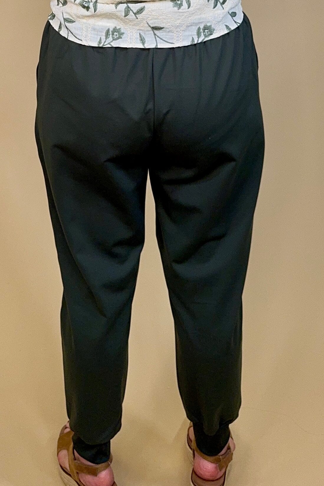 Pull On Jogger Olive w/Belt BOTTOMS ZAC &amp; RACHEL 