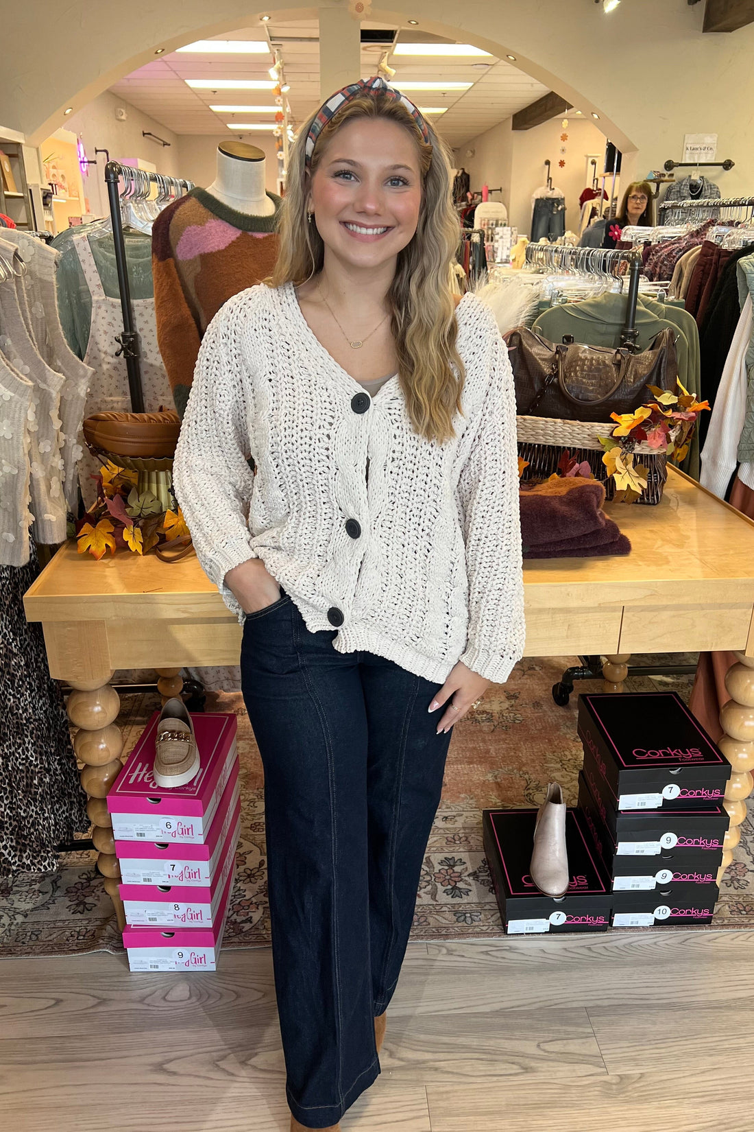 Long Sleeve V-Neck Cardigan w/Buttons OUTFIT COMPLETER KEREN HART 