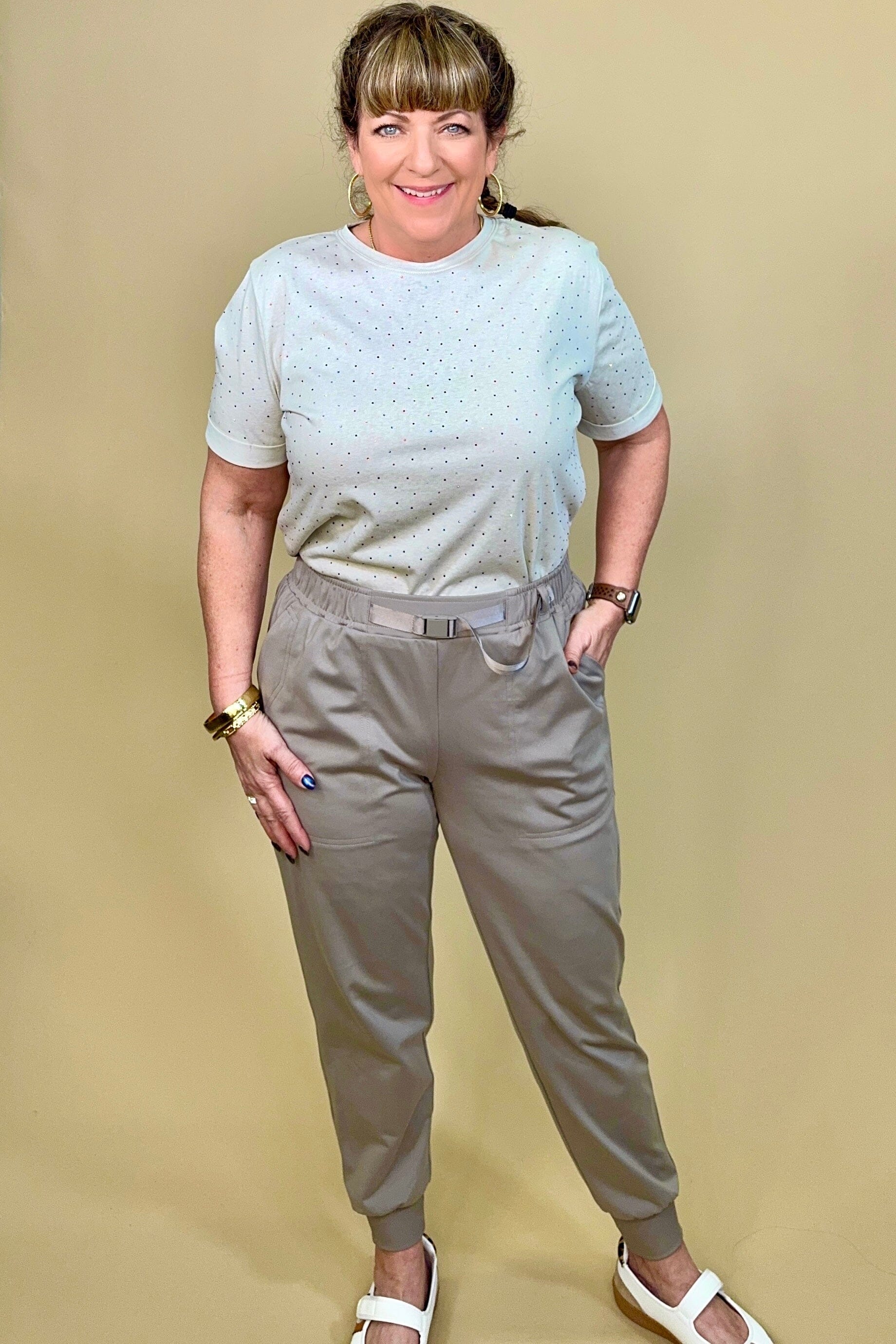 Taupe Short Rolled Sleeve Tee w/Colored Rhinestones JRTOP CASUAL TOP DAVI&amp;DANI 