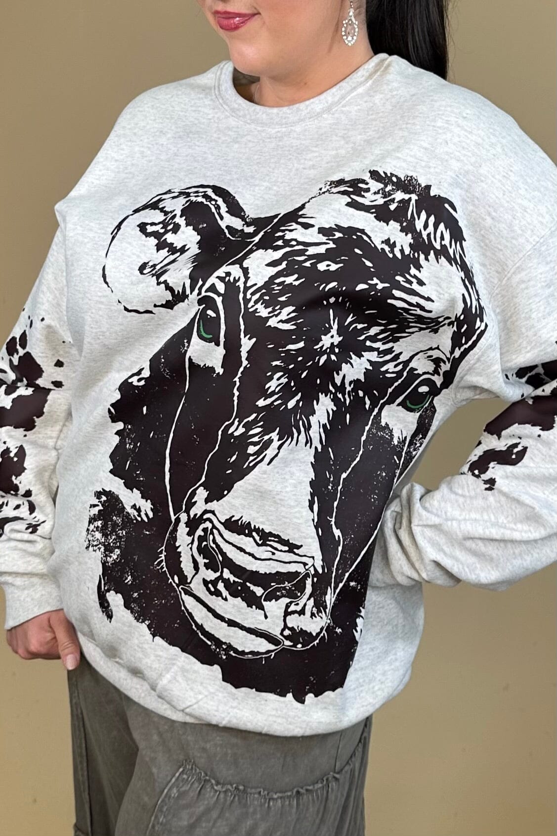 Big Brown Cow Crew Neck Sweatshirt MISSY BASIC KNIT:~~Unassigned~~ ENVEE MEE 