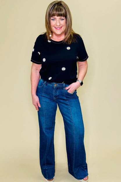 Short Sleeve Crew Neck Top w/Embroidered Daisies MISSY TOP SPECIAL TRIBAL 