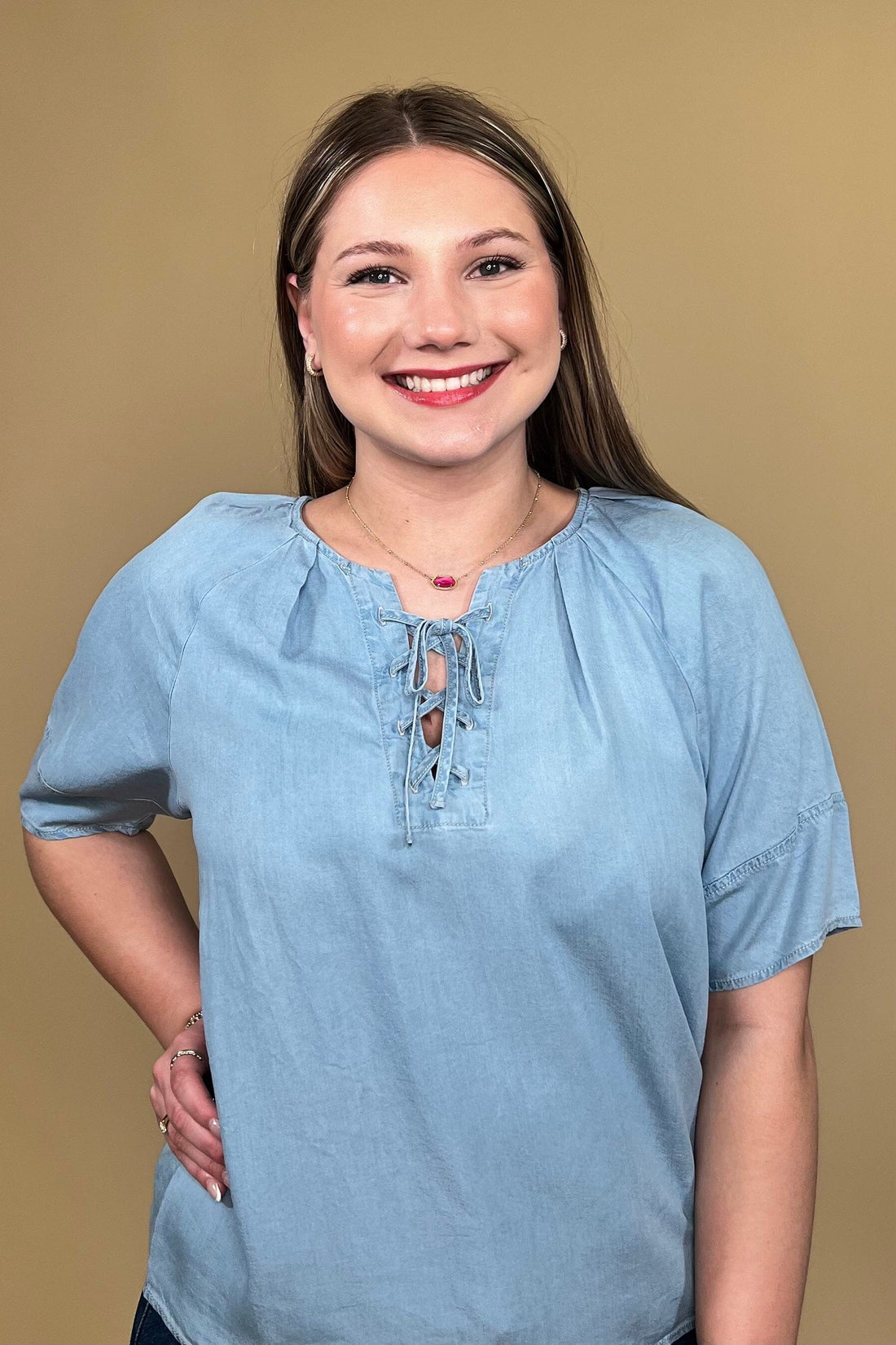 Short Sleeve w/Neck Tie MISSY TOP SPECIAL ZAC &amp; RACHEL 