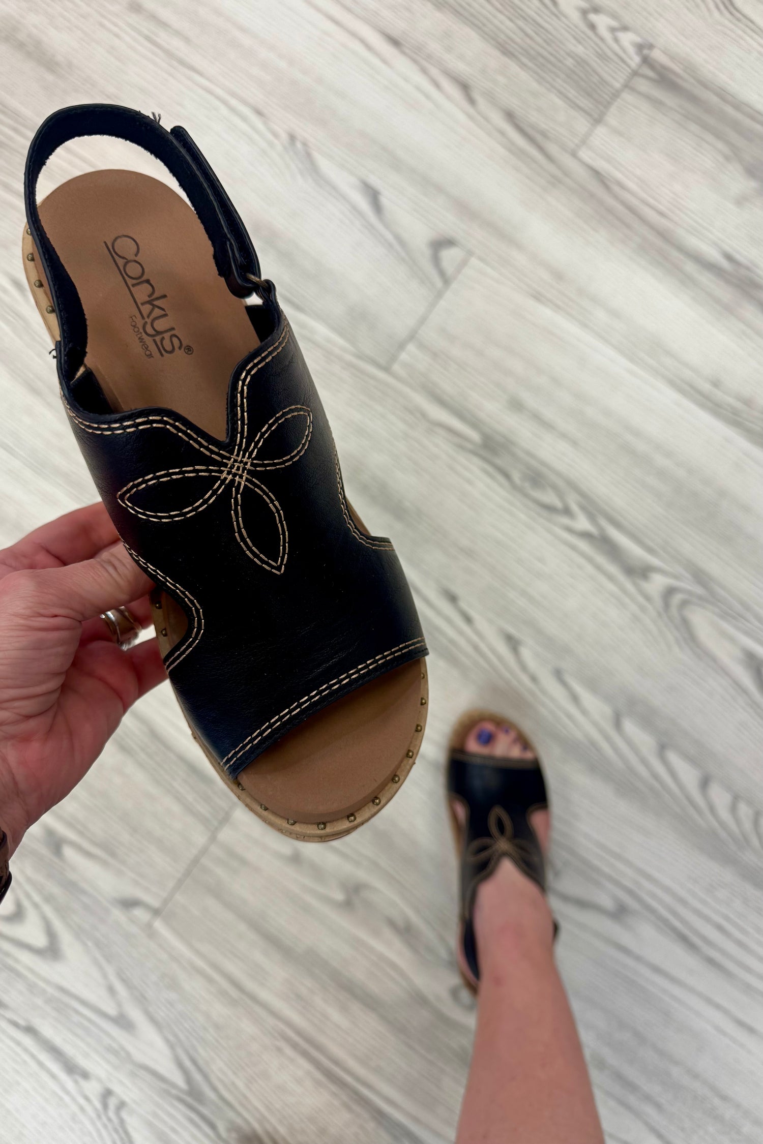Darlin Shoe