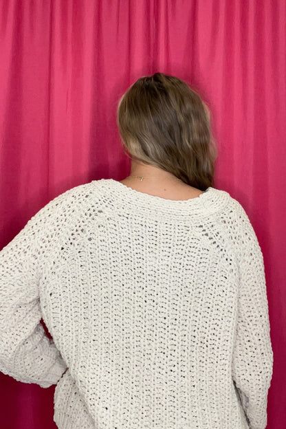 Long Sleeve V-Neck Cardigan w/Buttons OUTFIT COMPLETER KEREN HART 
