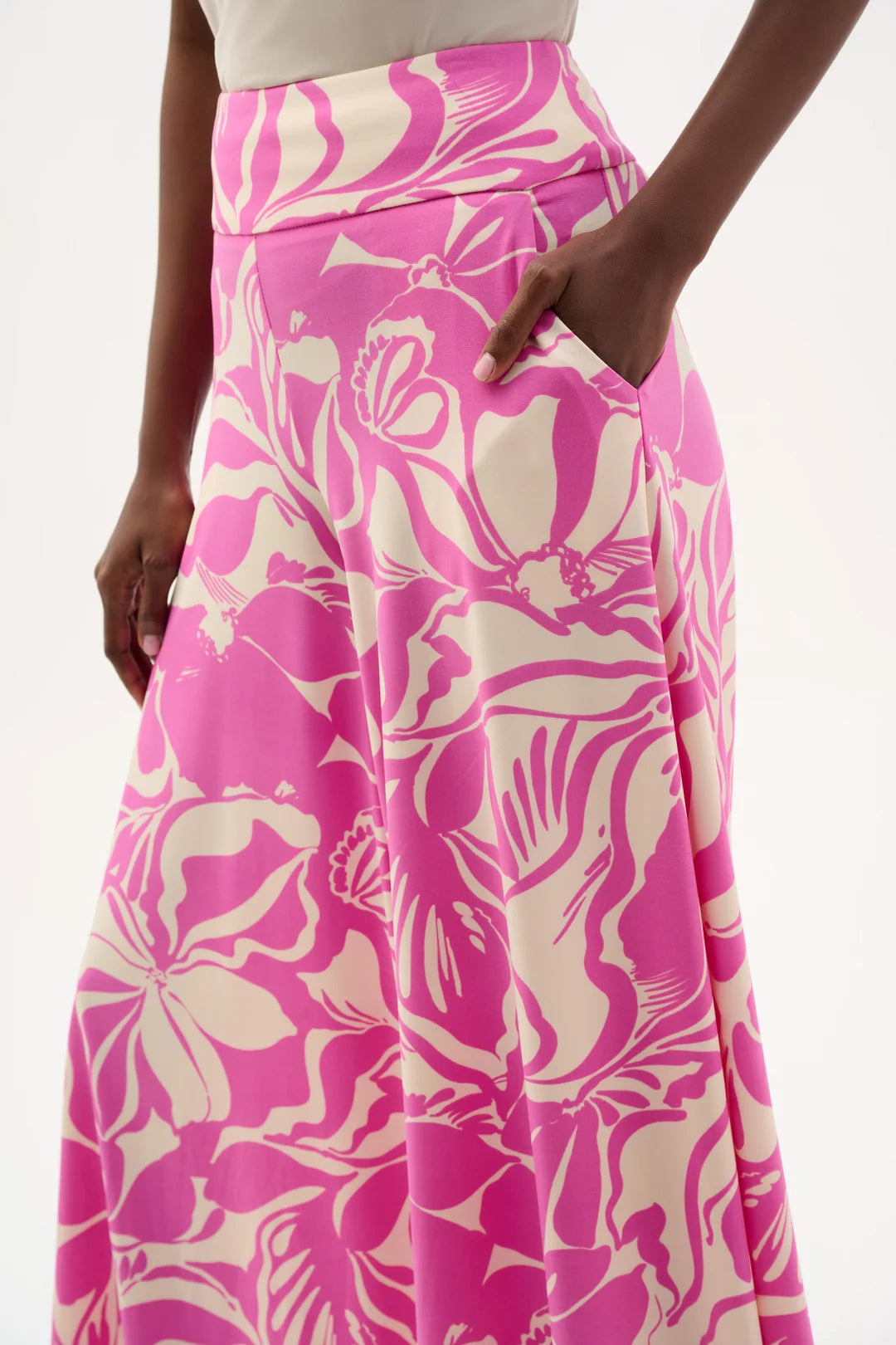 Silky Knit Floral Print Culotte Pants