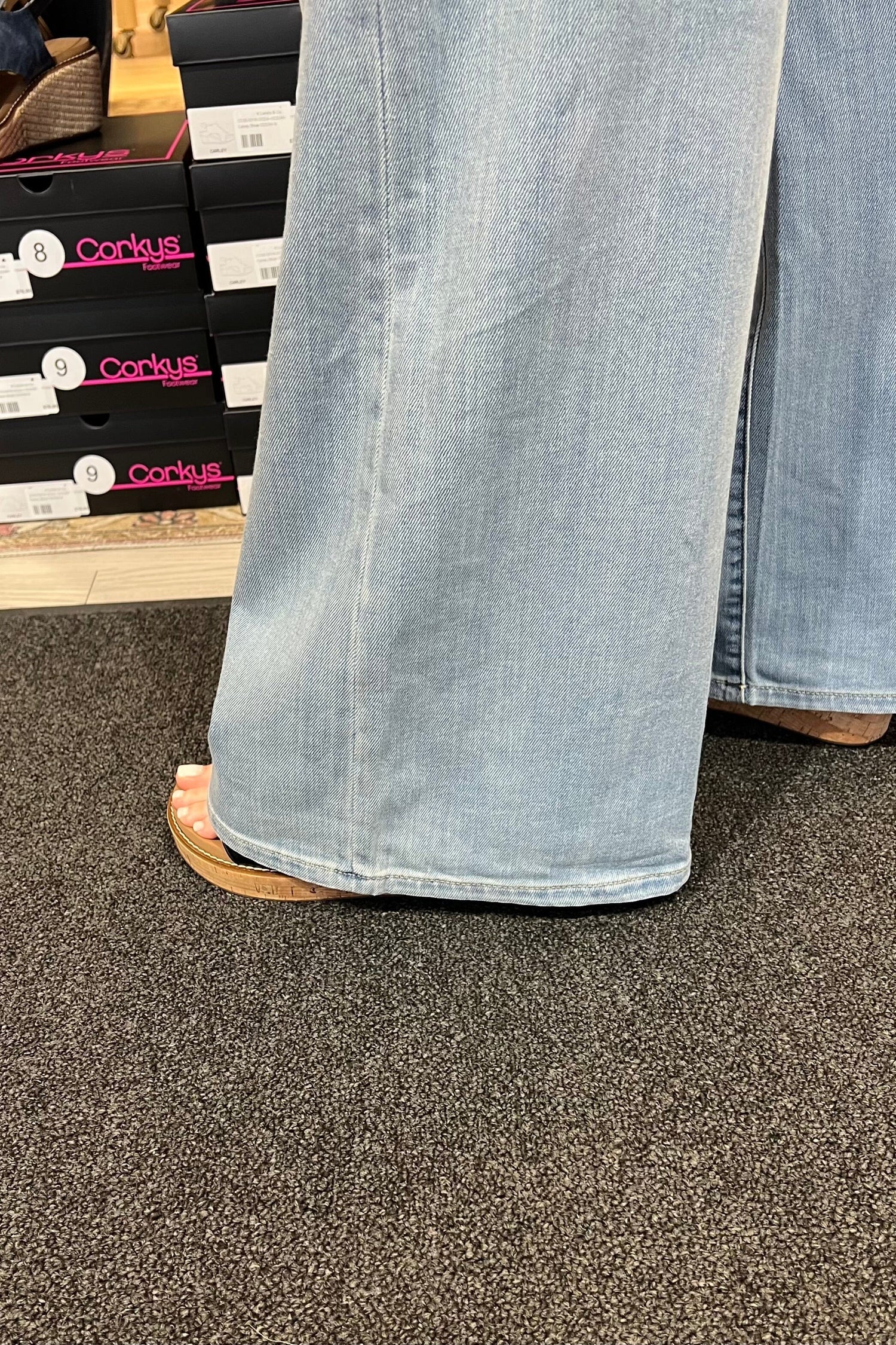 High Rise Super Stride w/Belt 32" Inseam JEANS LIVERPOOL 