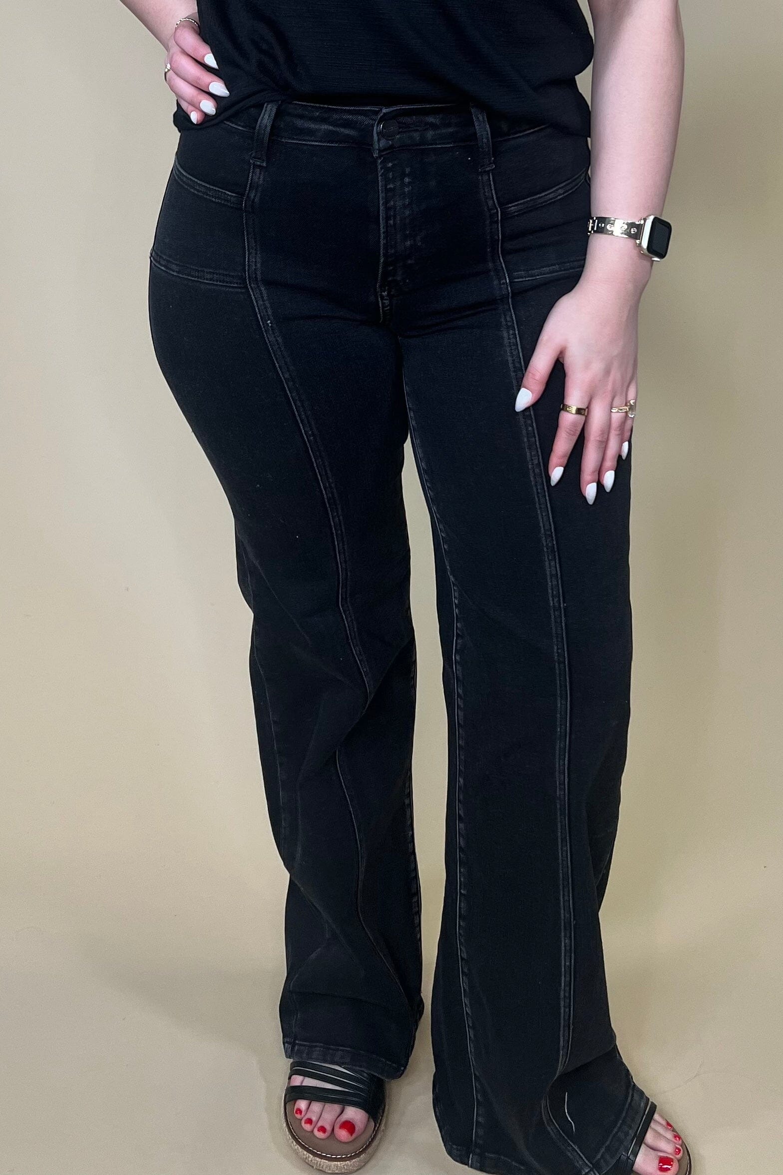 Mid Rise Wide Jeans w/Front Patch Pocket BOTTOMS RISEN 
