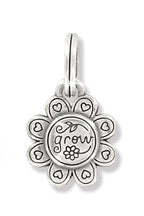 Daisy White Charm BRING LEEGIN-BRIGHTON 