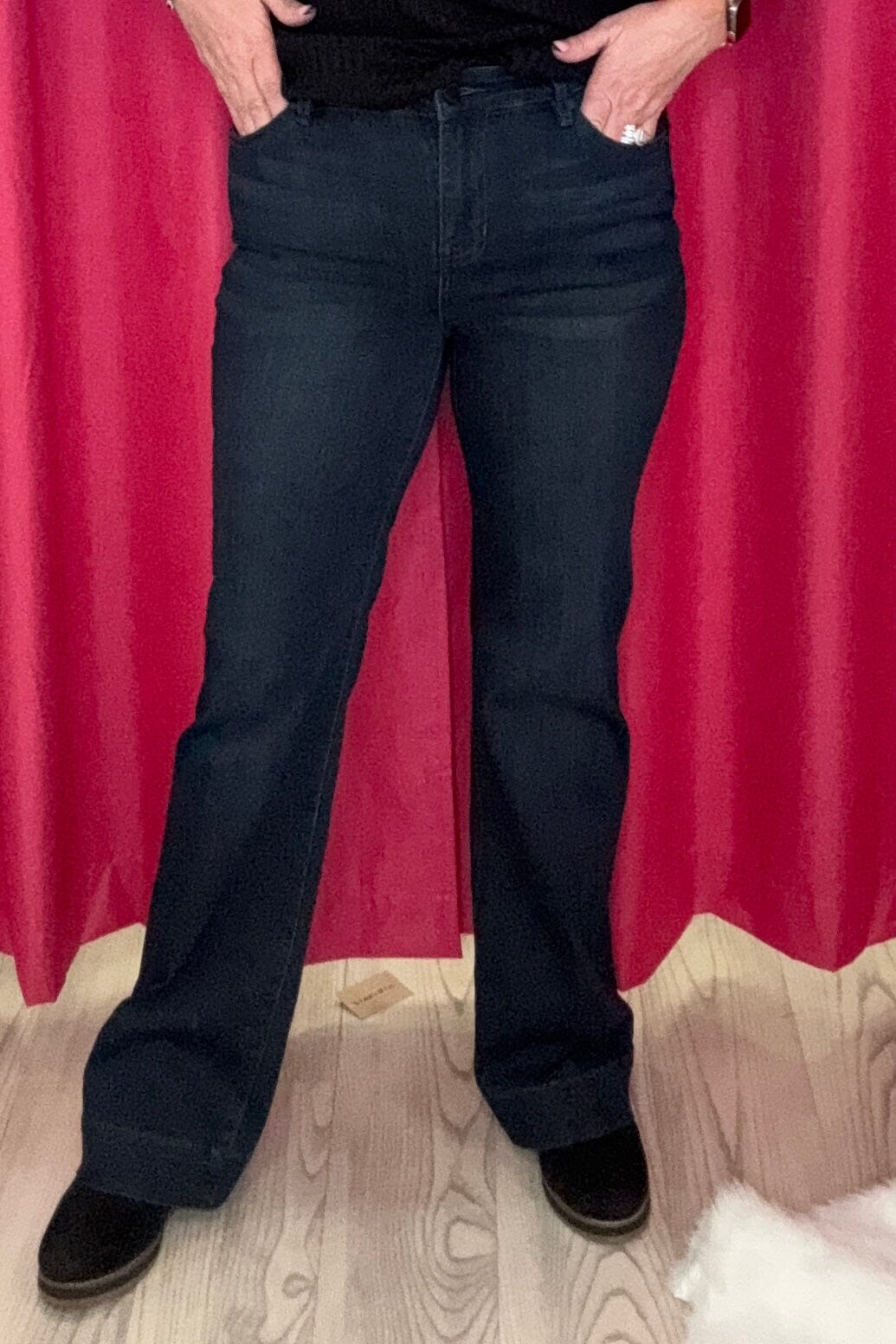 Lucy Bootcut w/Wide Bottom Seam Detail JEANS LIVERPOOL 