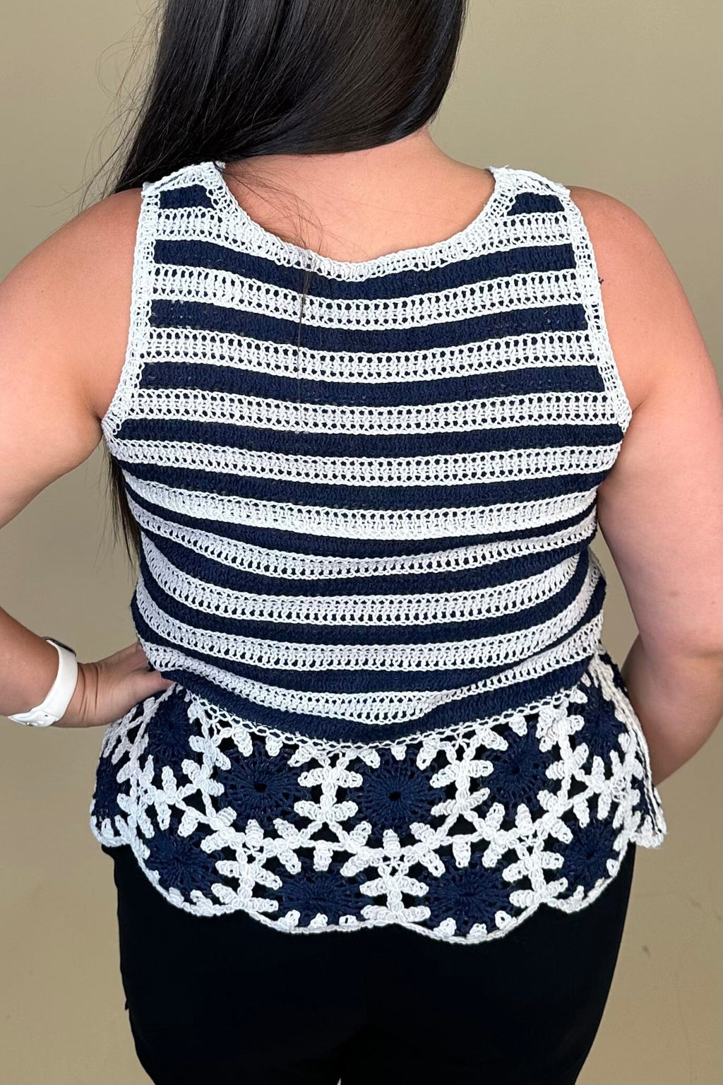 Contrast Sleeveless Crochet Top MISSY TOP SPECIAL CHARLIEB 