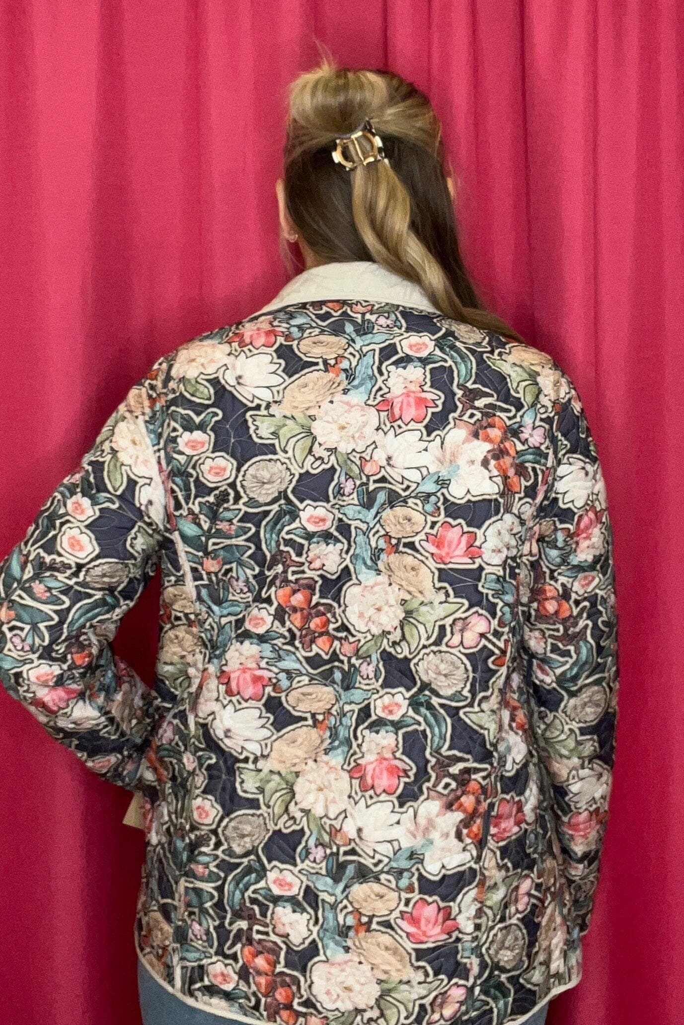Reversible Printed/Cream Jacket JACKET CREATION 