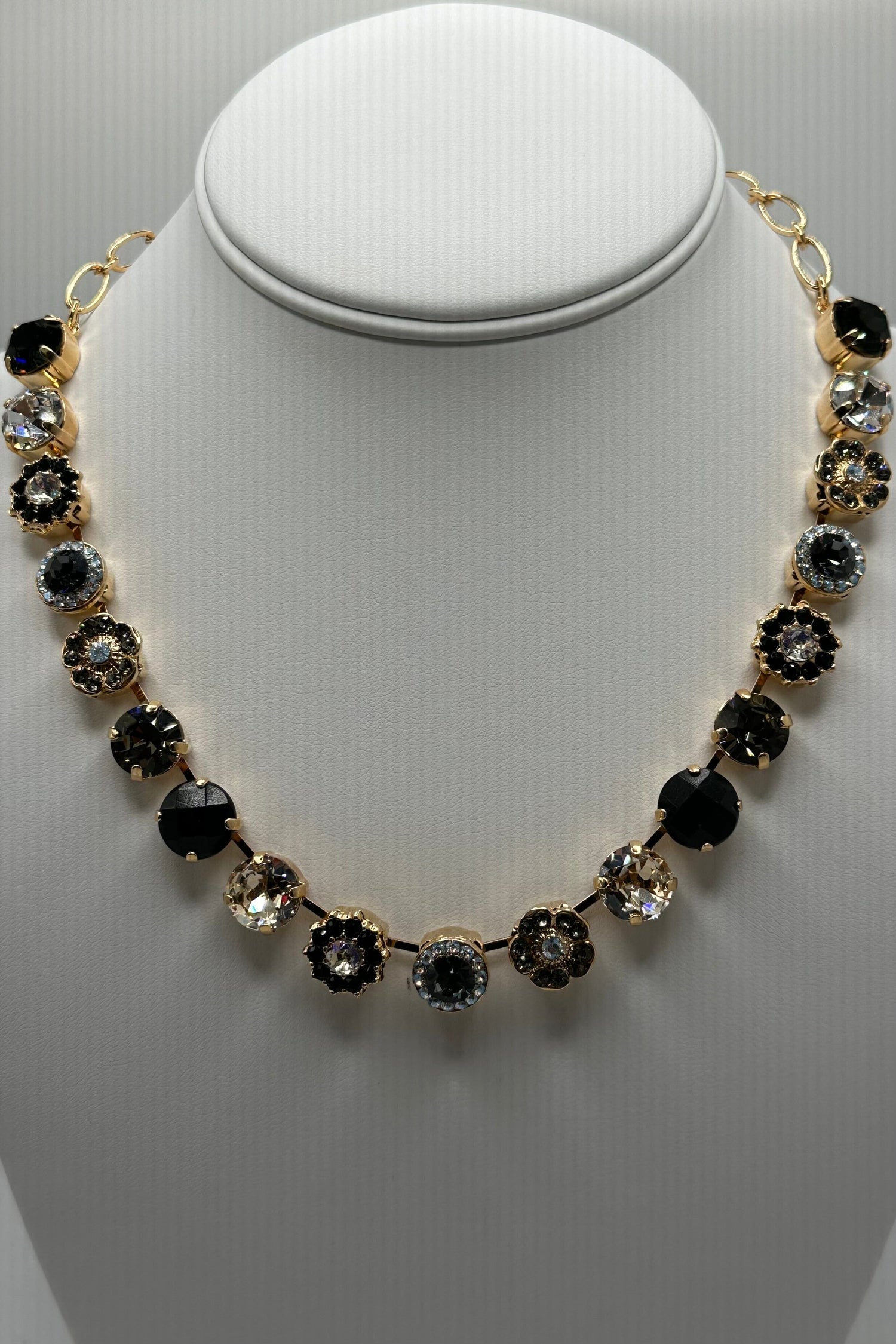 Large Rosette Necklace in "Black Orchid" - Yellow Gold BETTERBRANDJEWELRY MICHALSMARIANA 