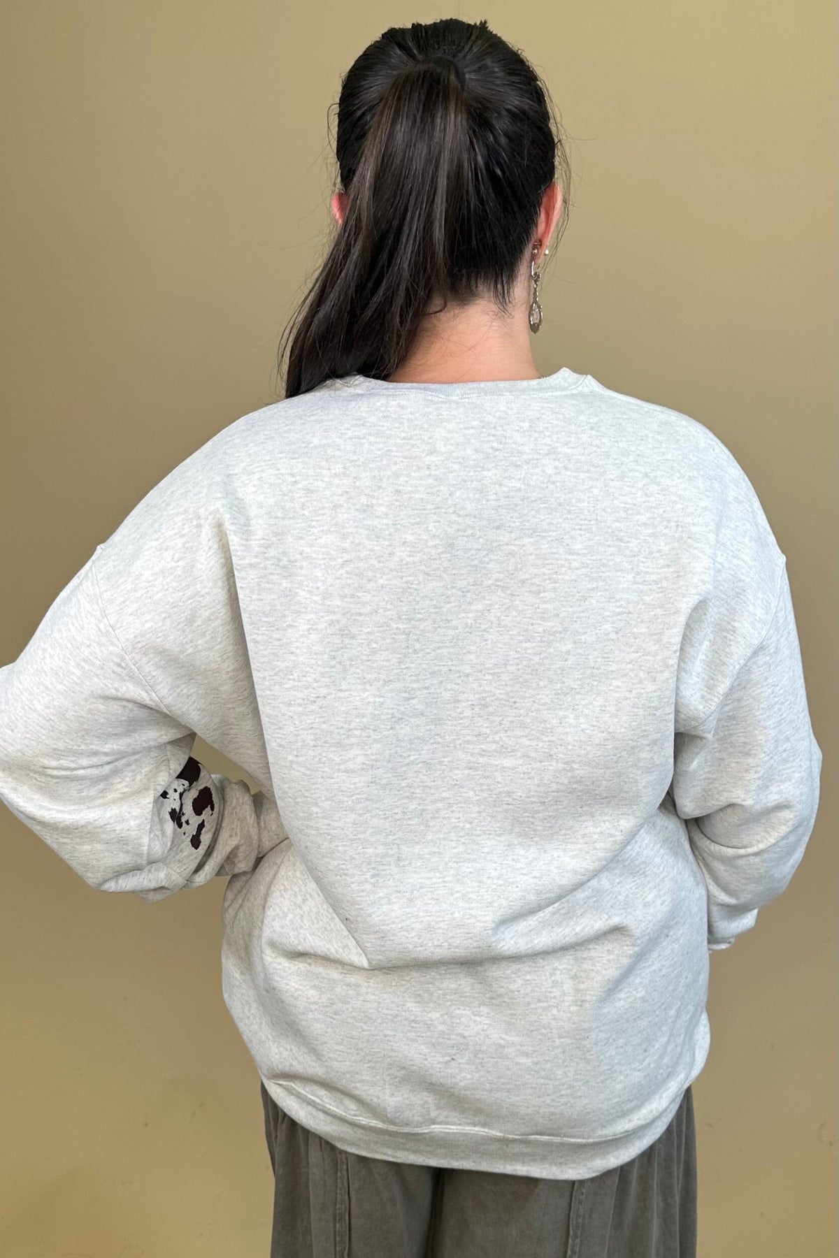 Big Brown Cow Crew Neck Sweatshirt MISSY BASIC KNIT:~~Unassigned~~ ENVEE MEE 