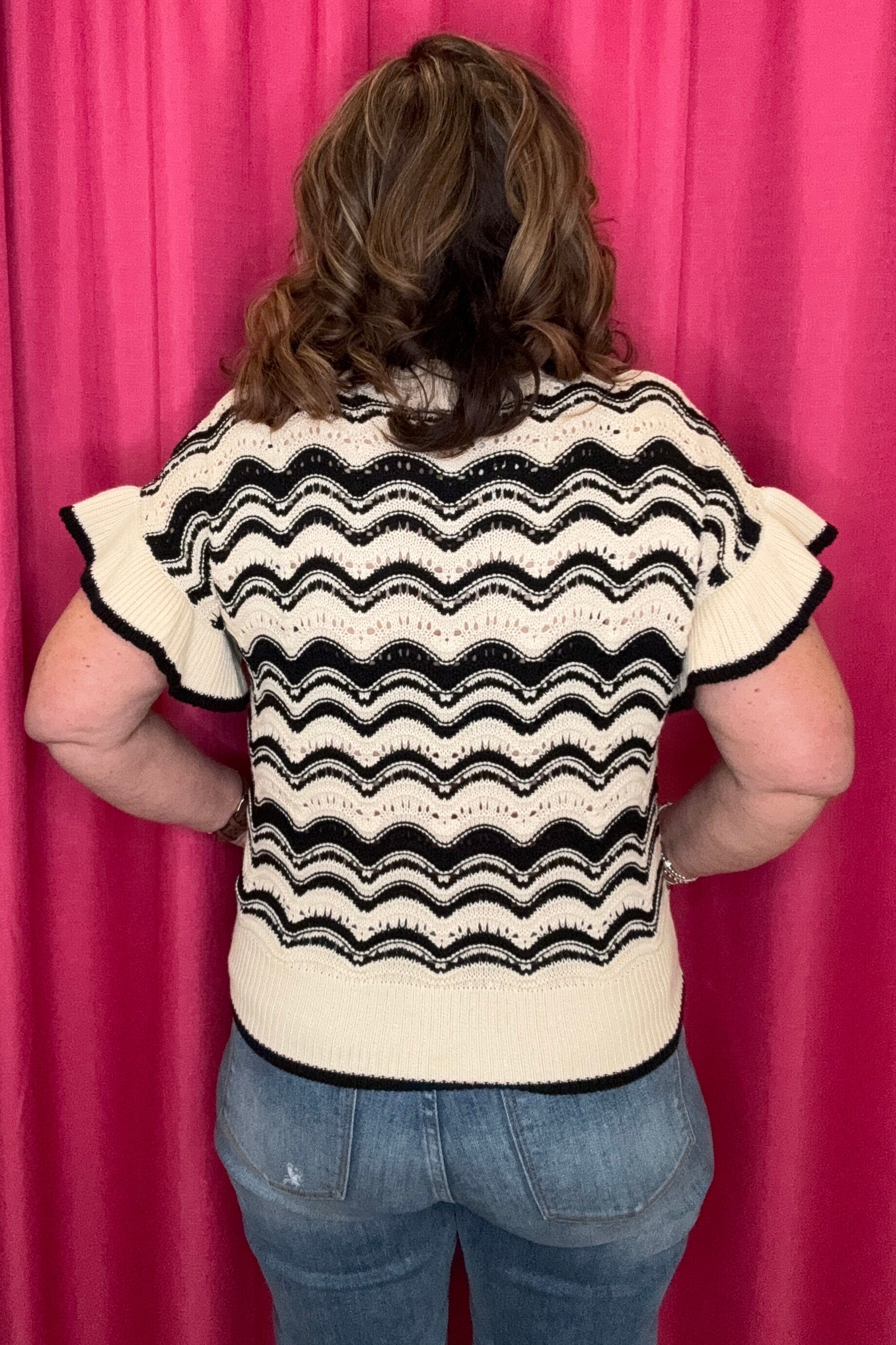 Short Sleeve Sweater w/Tiping Detail MISSY TOP SPECIAL TRIBAL 