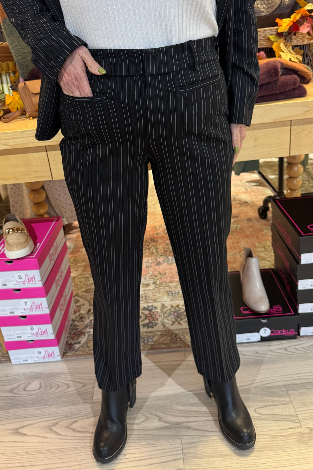 Holly Welt Pocket Trouser 28&quot; Inseam BOTTOMS LIVERPOOL 