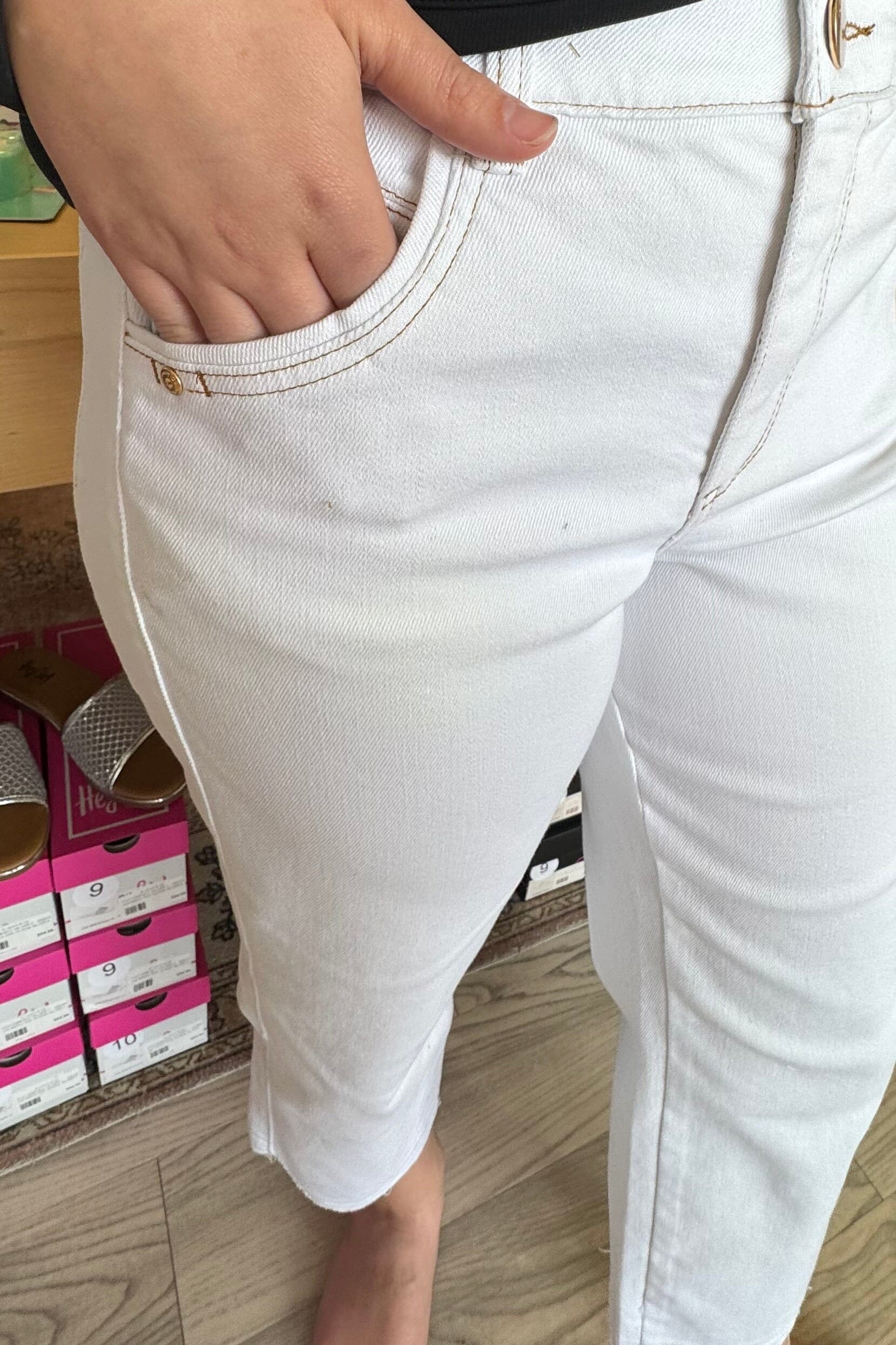 Ab Solution Skyrise Relaxed Straight Leg w/Fray BOTTOMS DEMOCRACY 