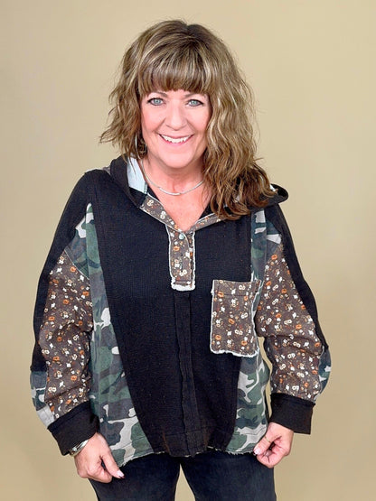 Long Sleeve Hoodie w/ Patchwork Floral &amp; Camo JRTOP CASUAL TOP POL CLOTHING 