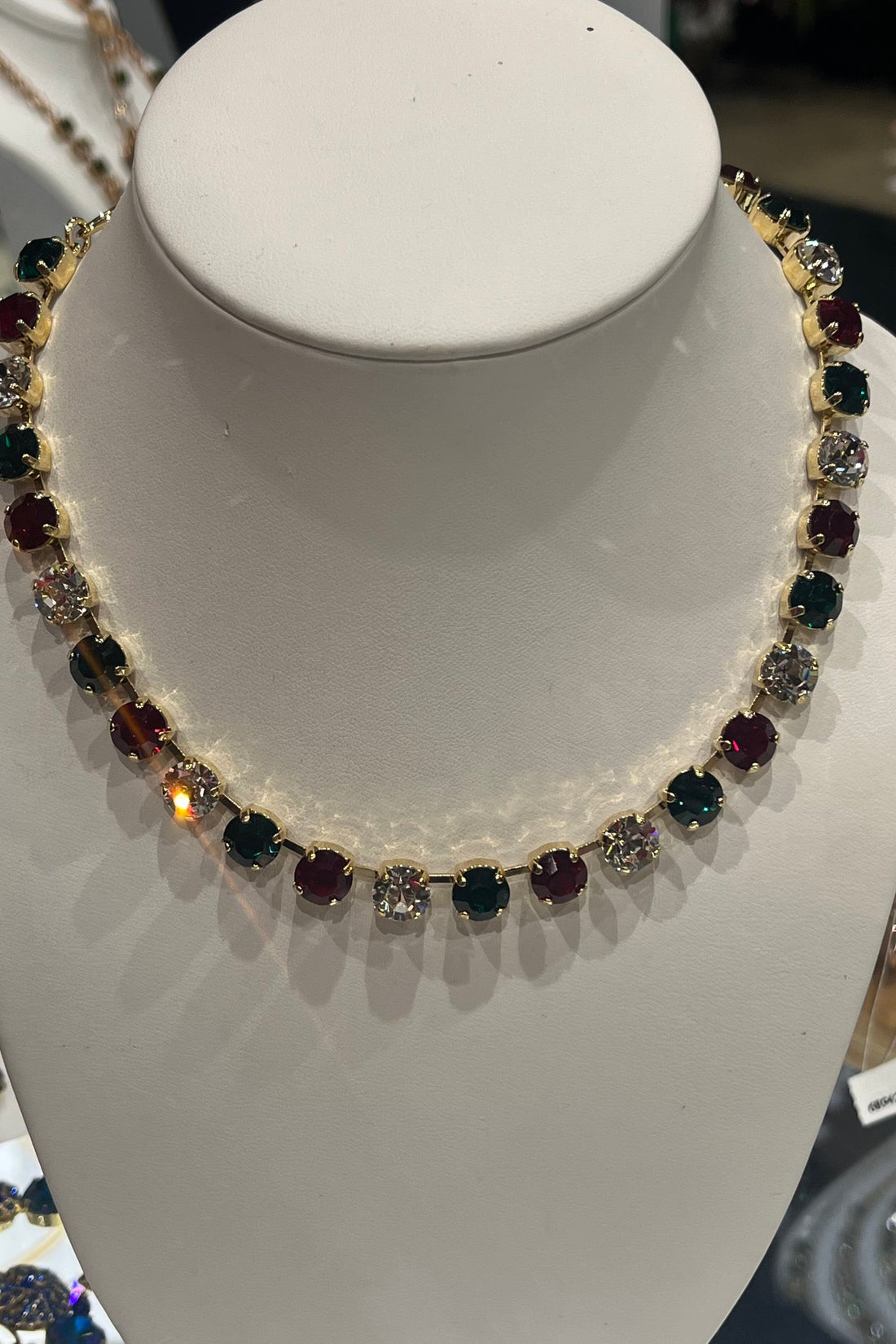 Medium Everyday Necklace in &quot;Holly&quot; BETTERBRANDJEWELRY Mariana 